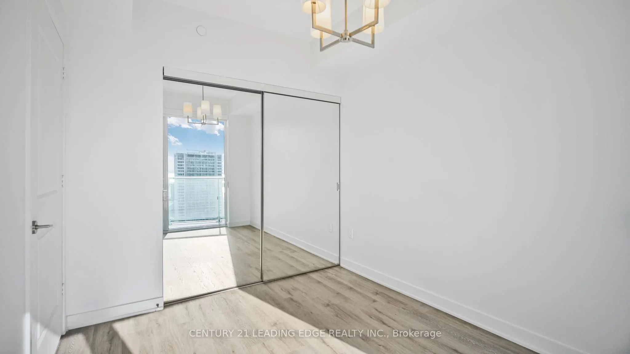 100 Dalhousie Street, #4809