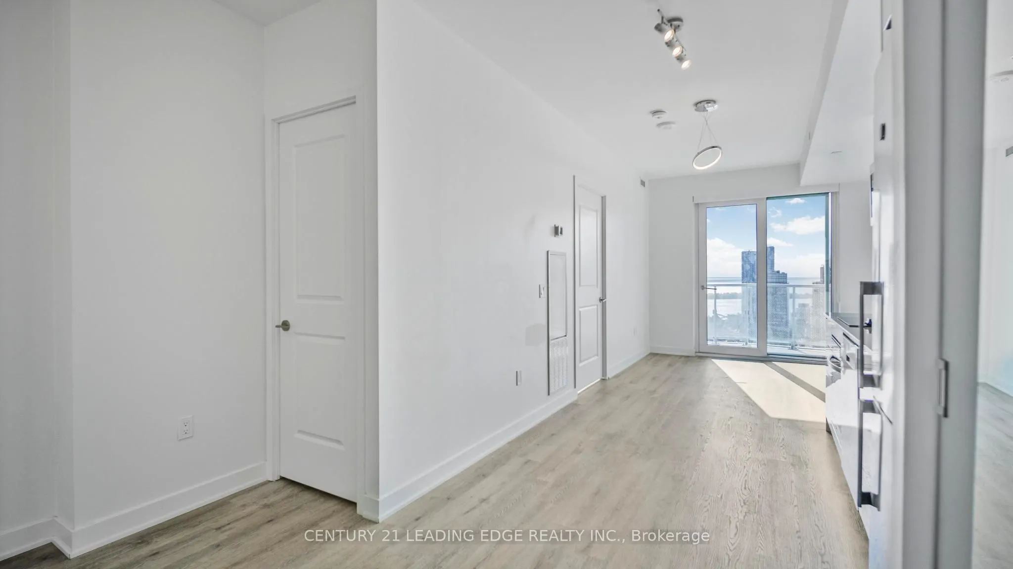 100 Dalhousie Street, #4809