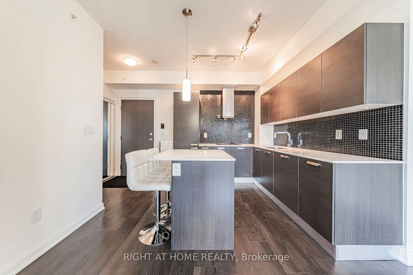 9 Bogert Avenue, #3101