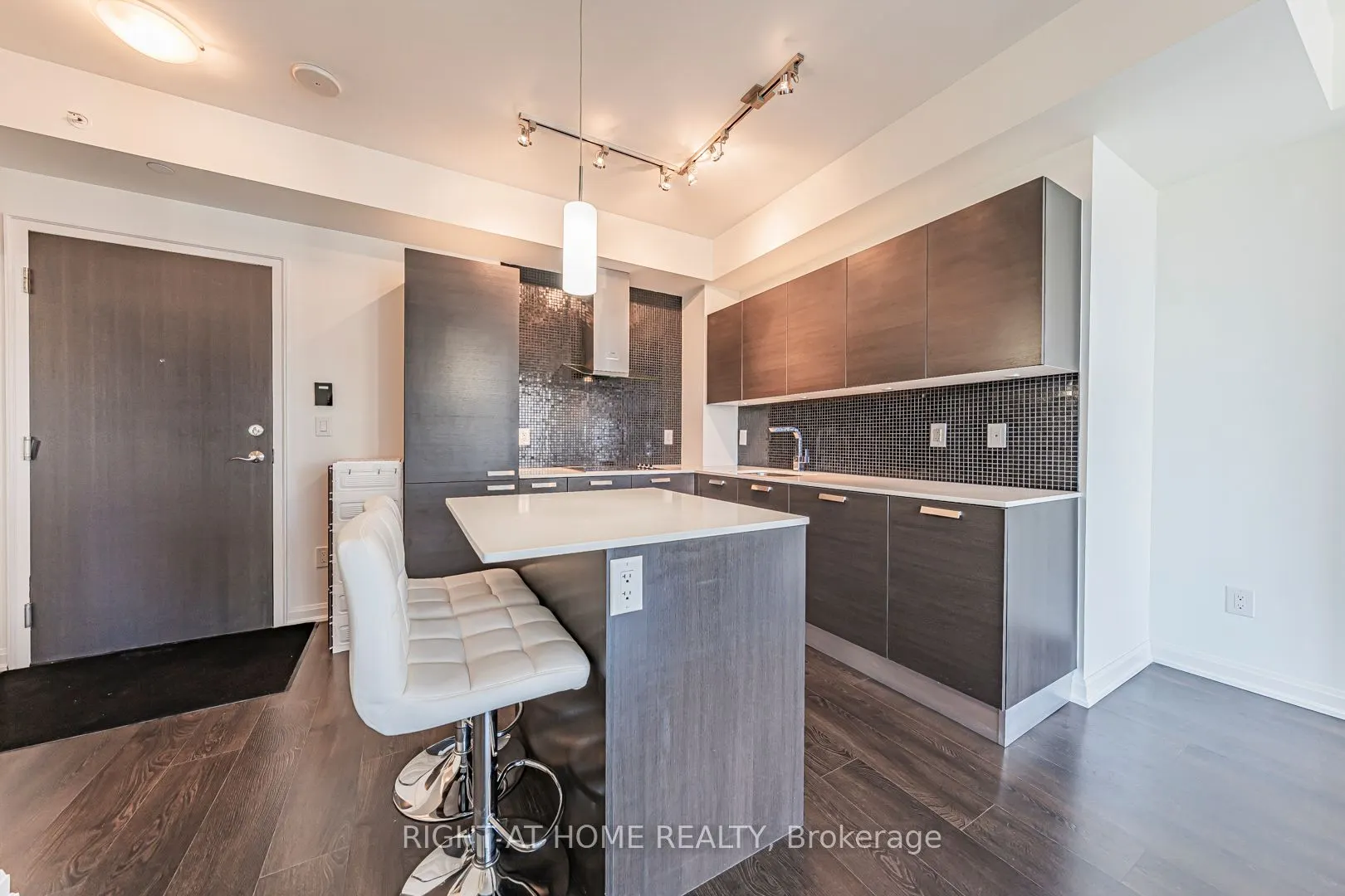 9 Bogert Avenue, #3101