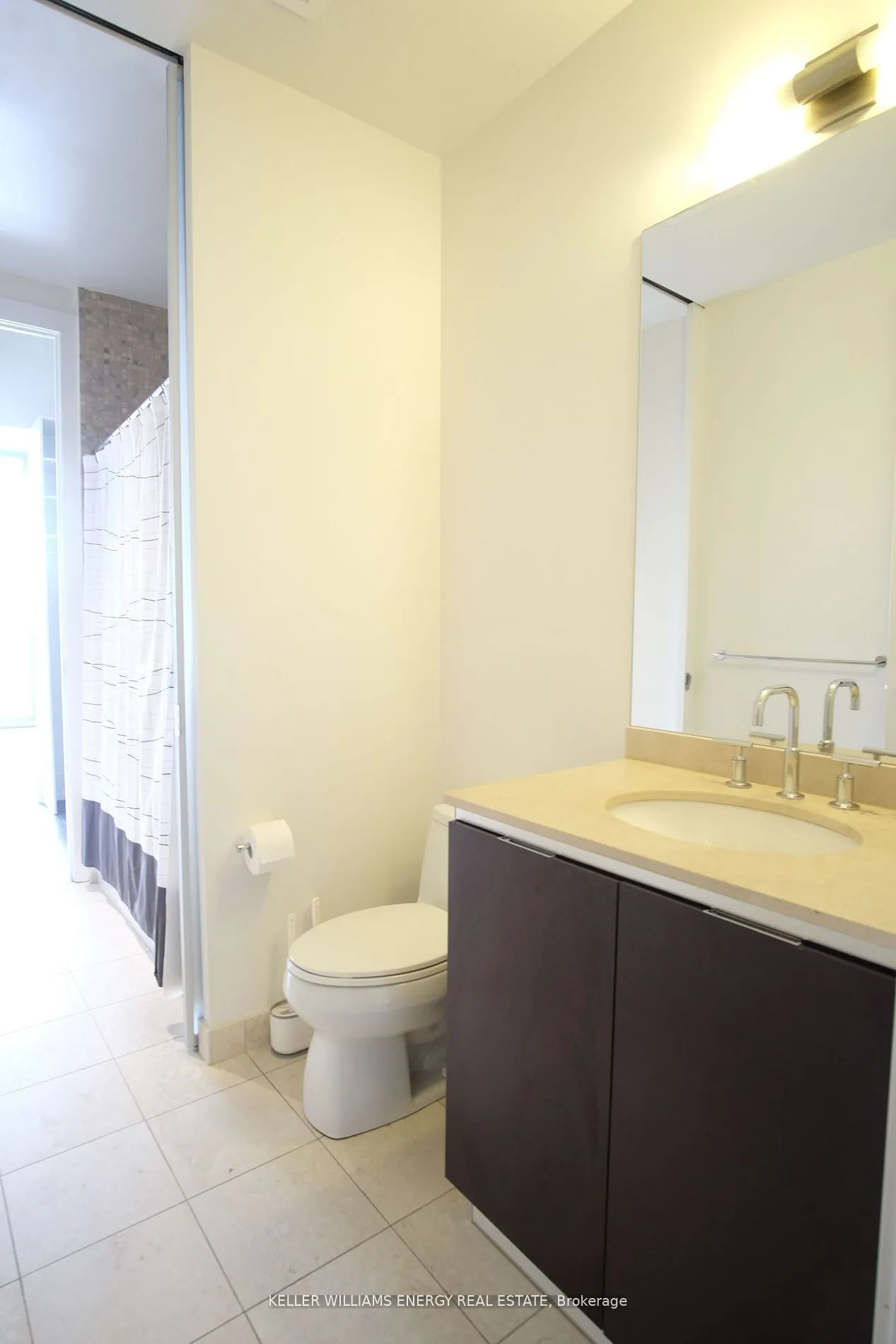 33 Charles Street E, #4305