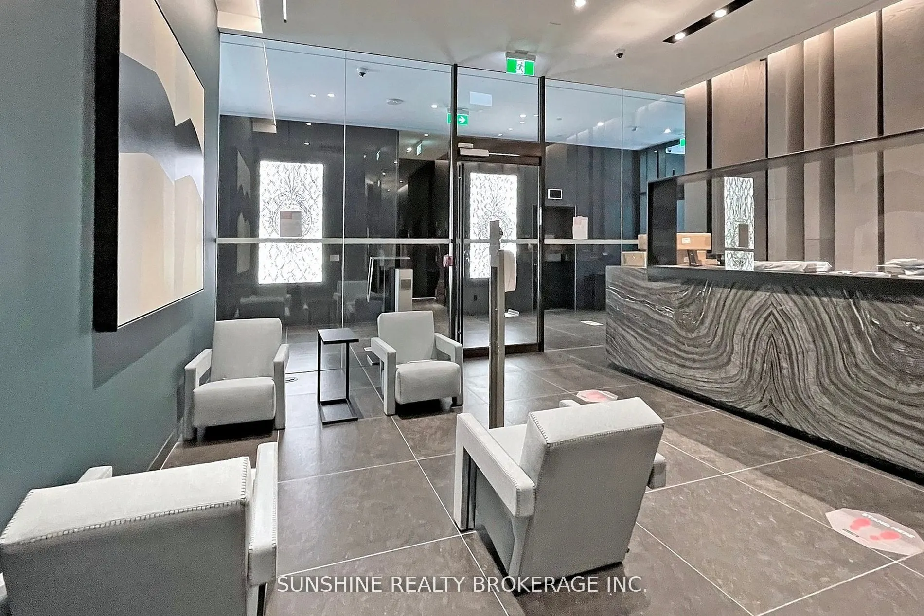 25 Richmond Street E, #422