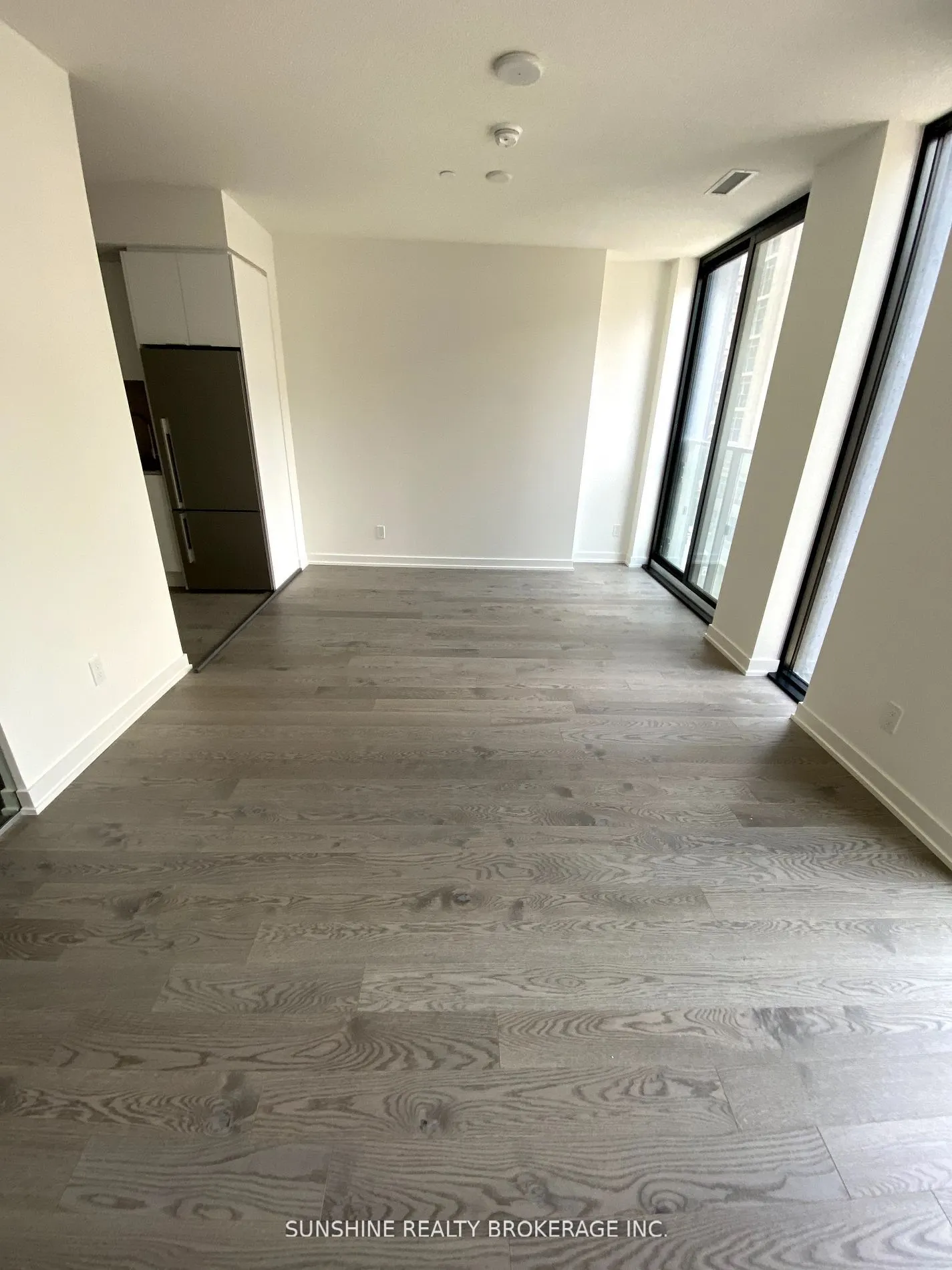 25 Richmond Street E, #422