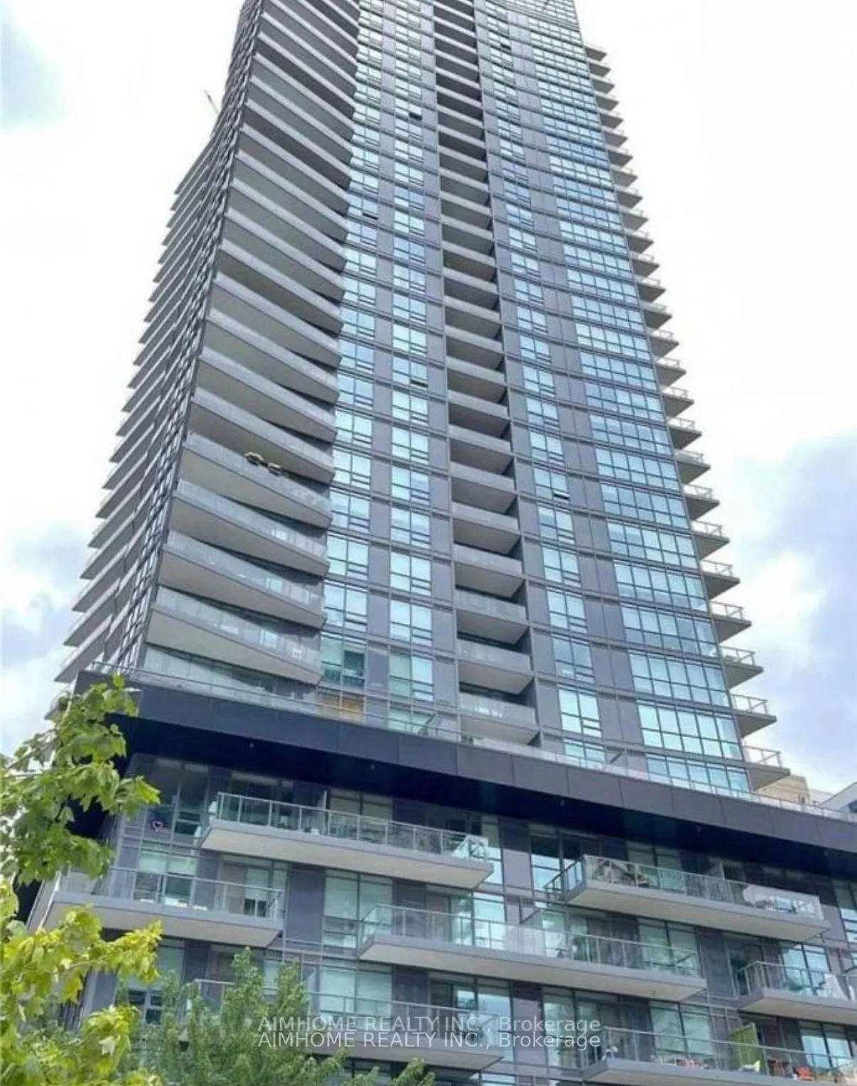 30 Roehampton Avenue, #2011