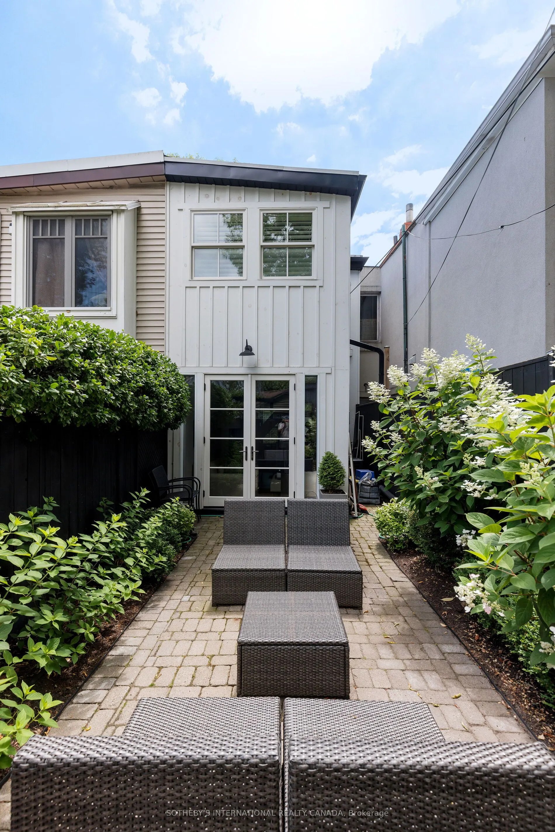 116 Shaftesbury Avenue