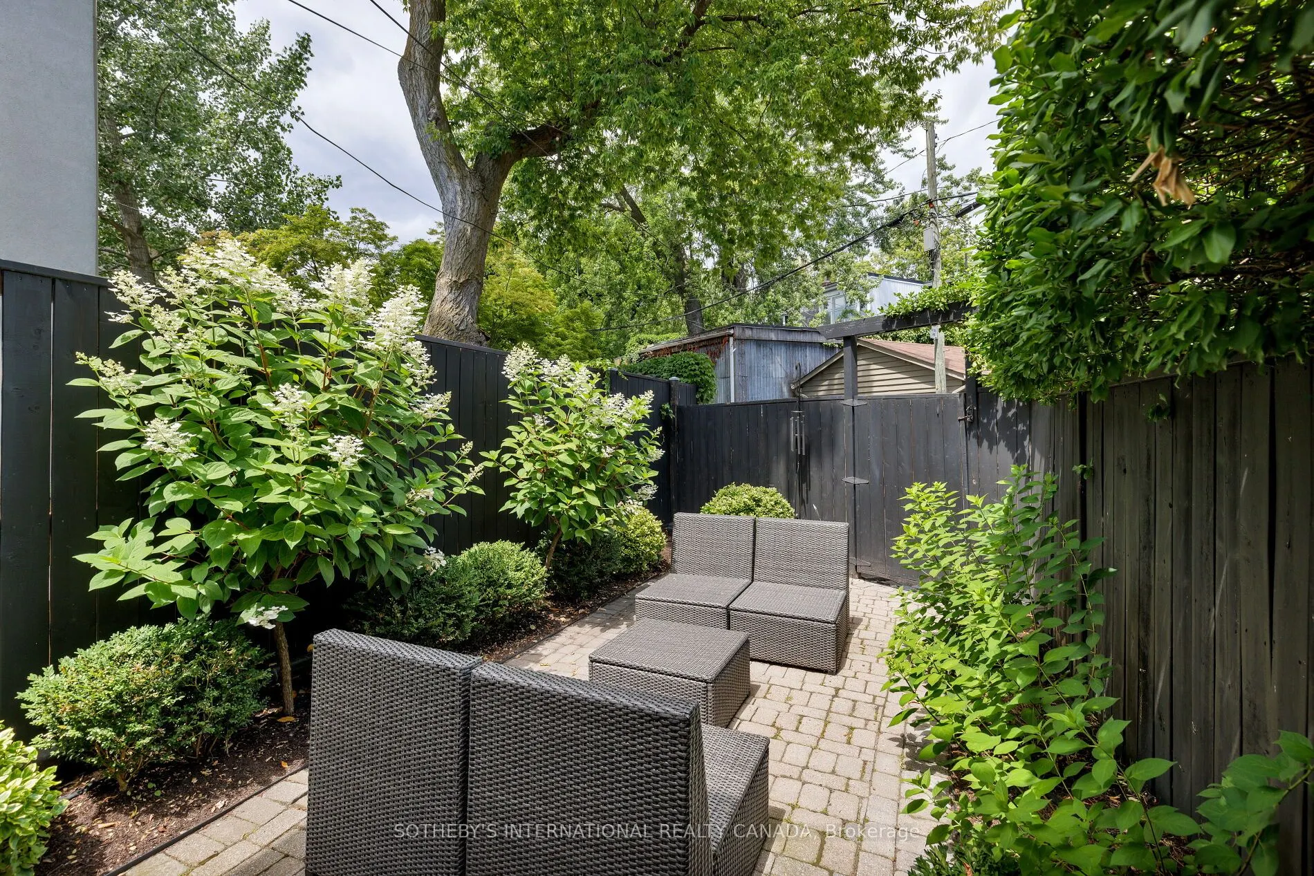 116 Shaftesbury Avenue