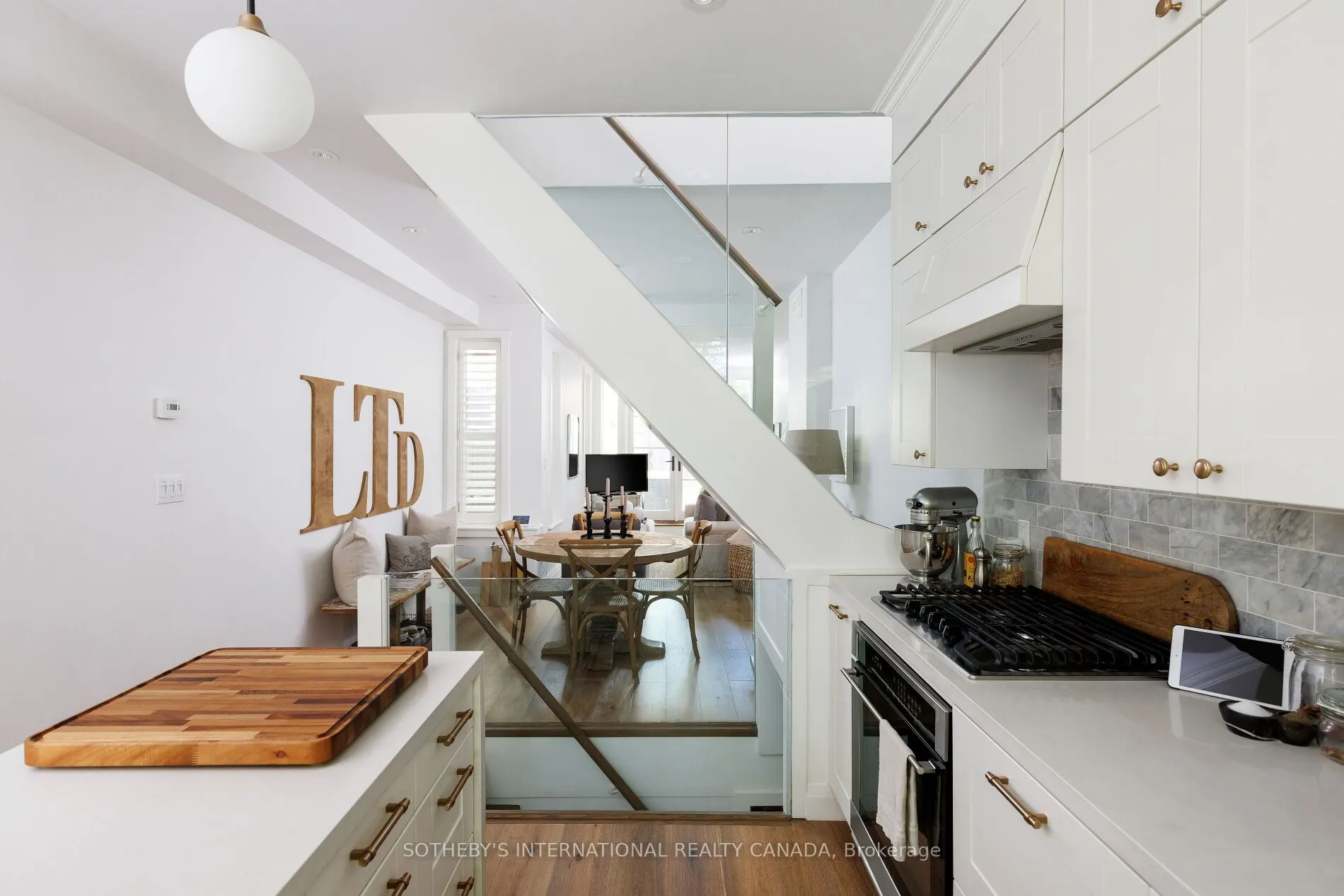 116 Shaftesbury Avenue