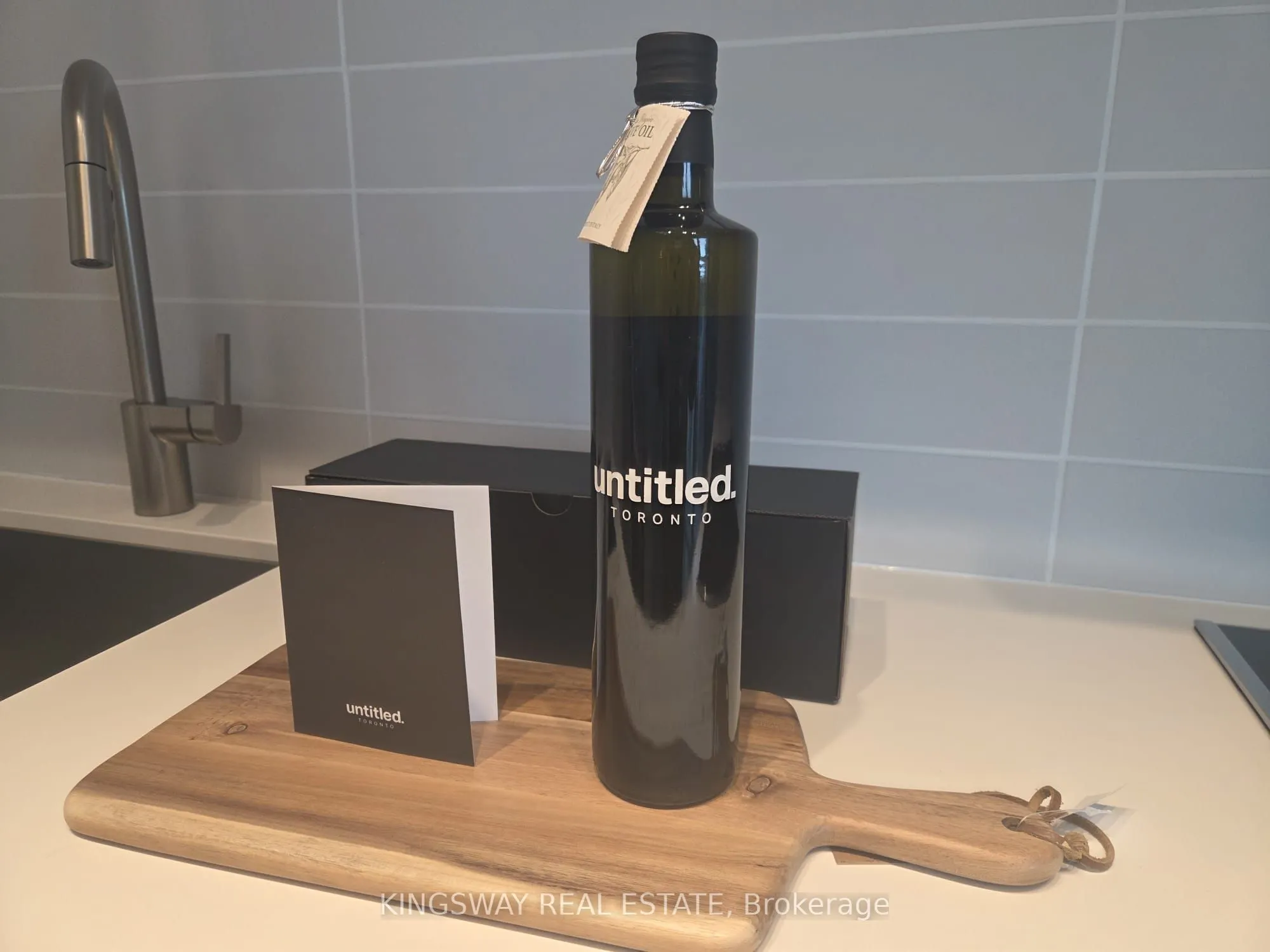 110 Broadway Avenue, #1208