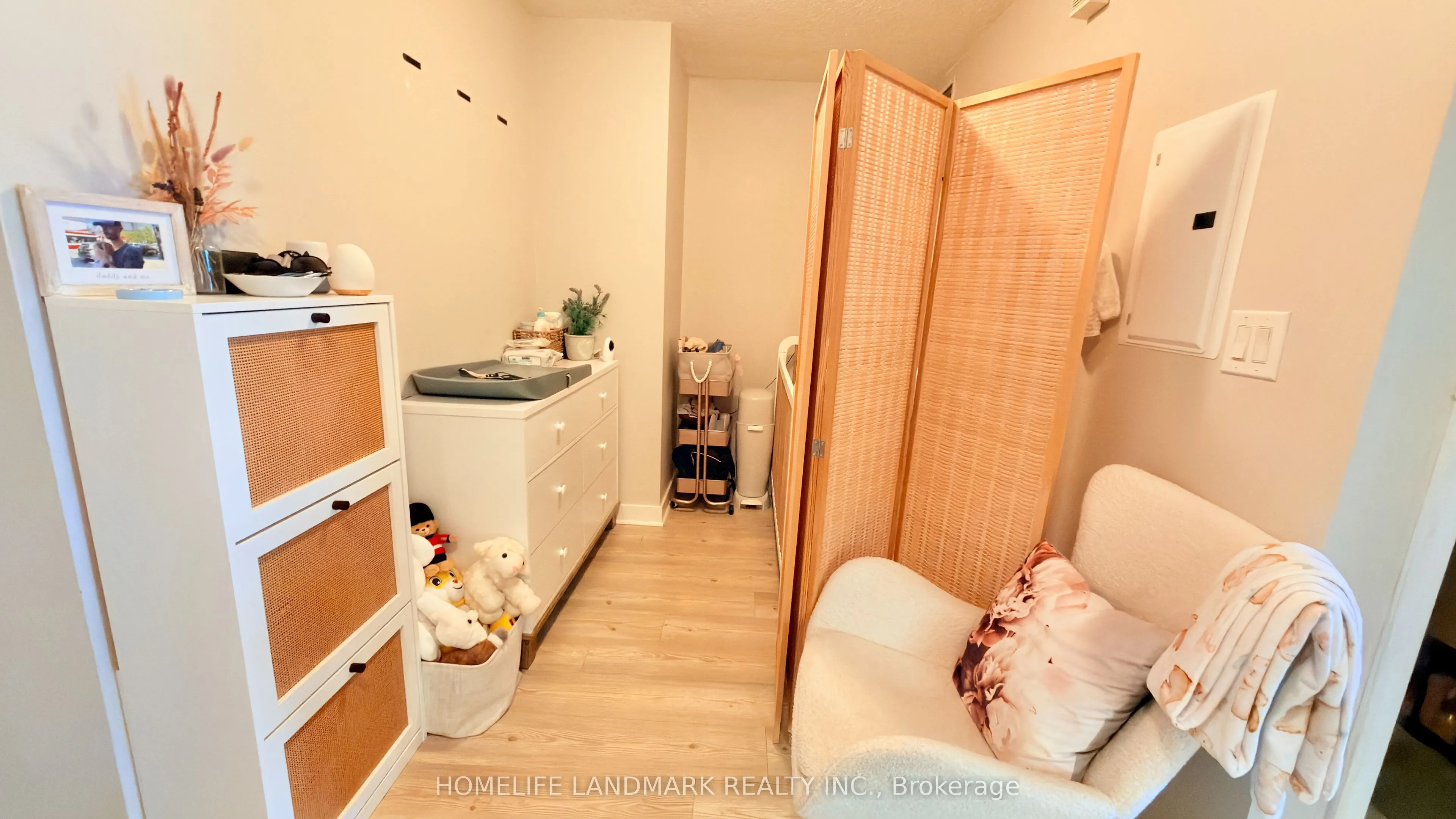 25 Telegram Mews, #4808