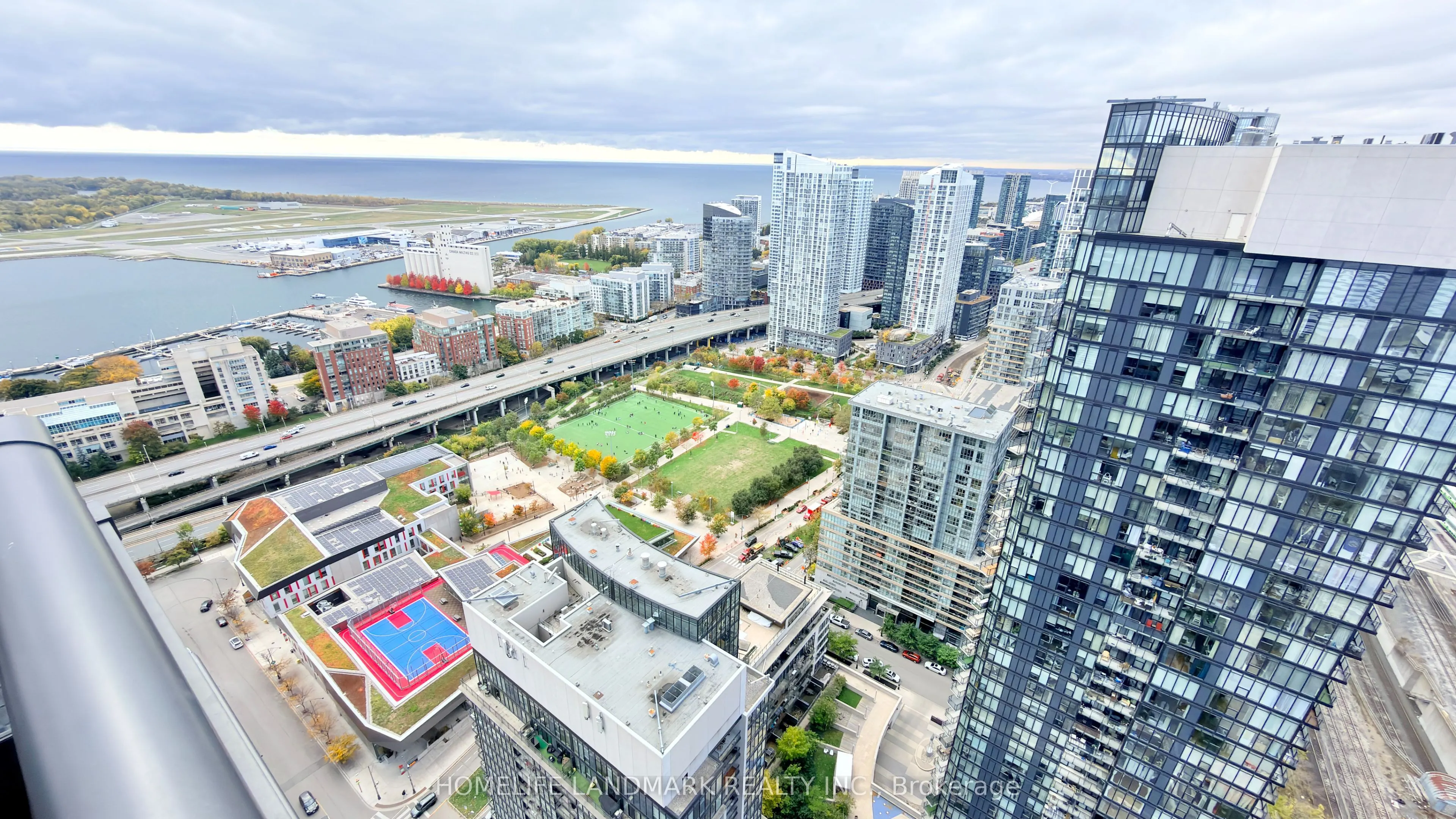 25 Telegram Mews, #4808