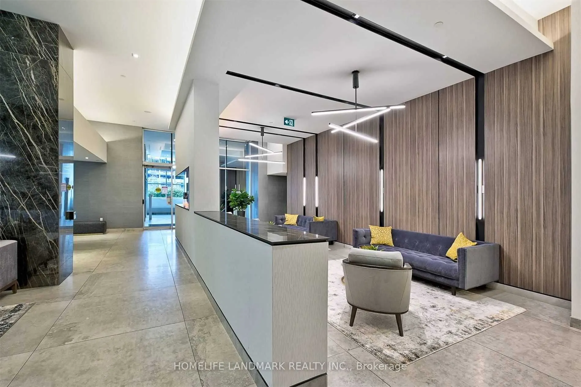 25 Telegram Mews, #4808