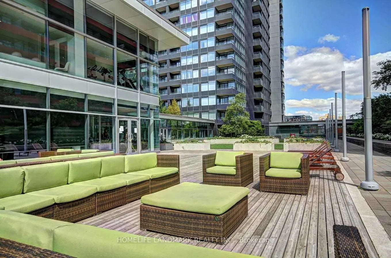 25 Telegram Mews, #4808