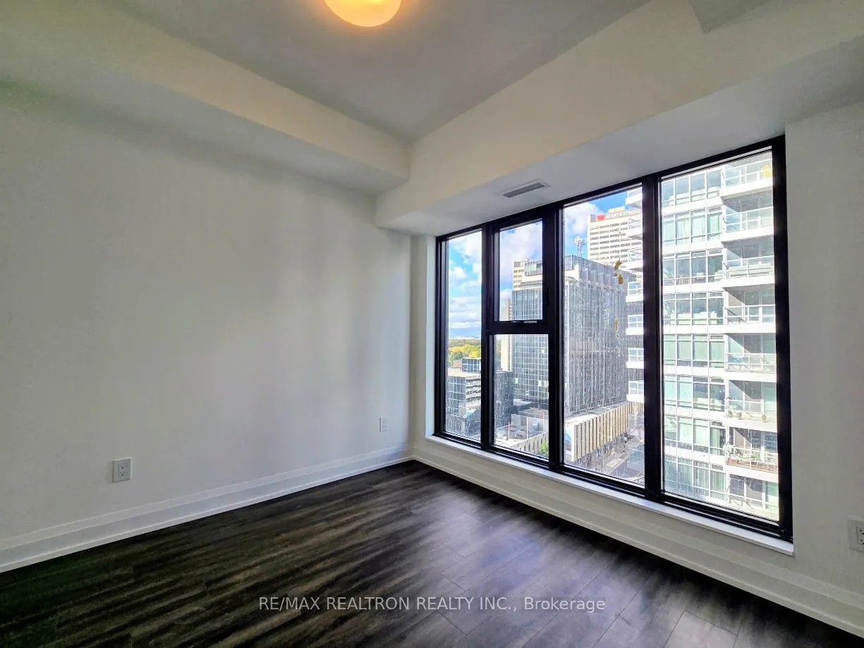 20 Soudan Avenue, #1109