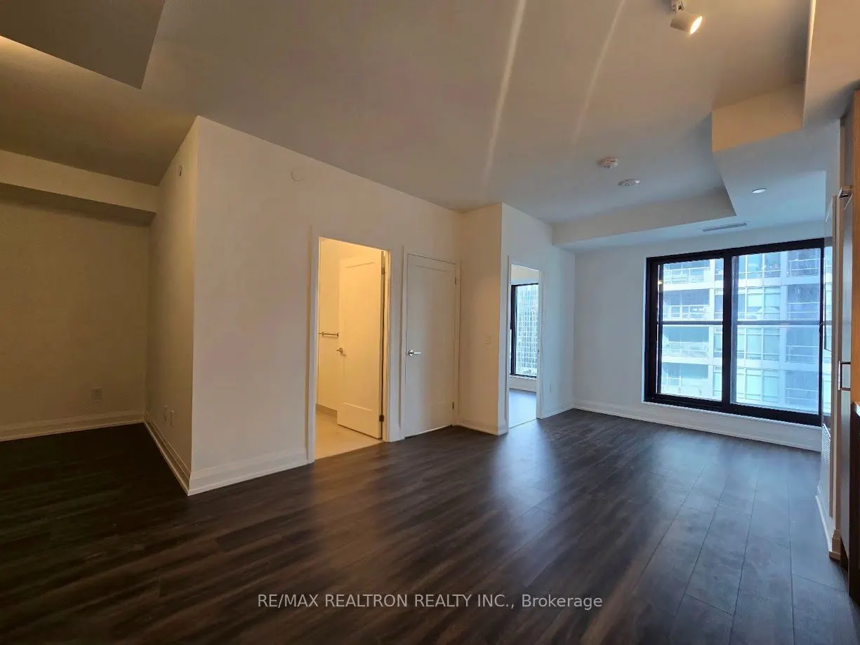 20 Soudan Avenue, #1109