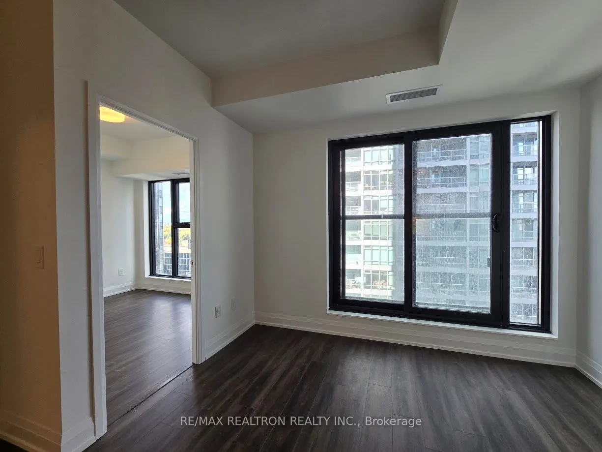 20 Soudan Avenue, #1109