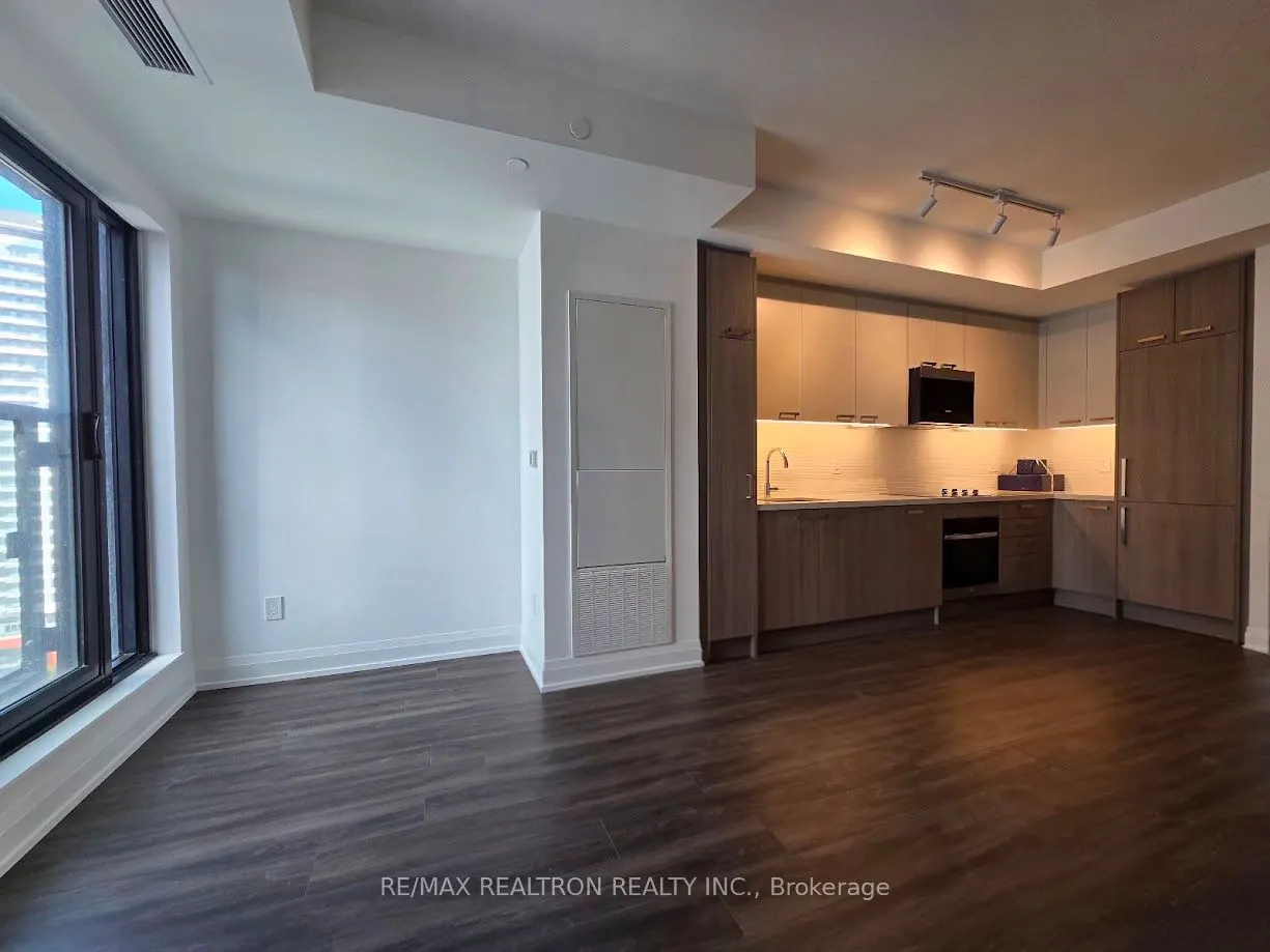 20 Soudan Avenue, #1109