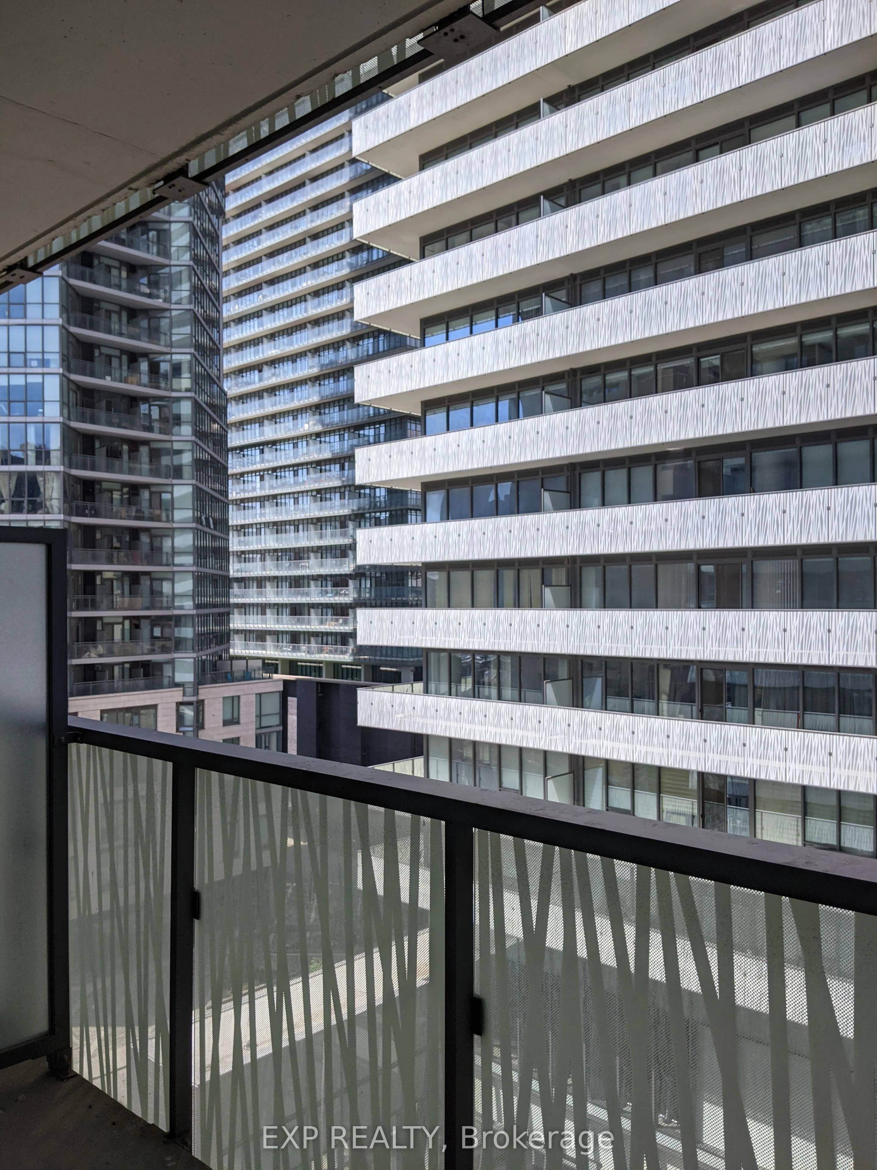 50 Charles Street E, #708