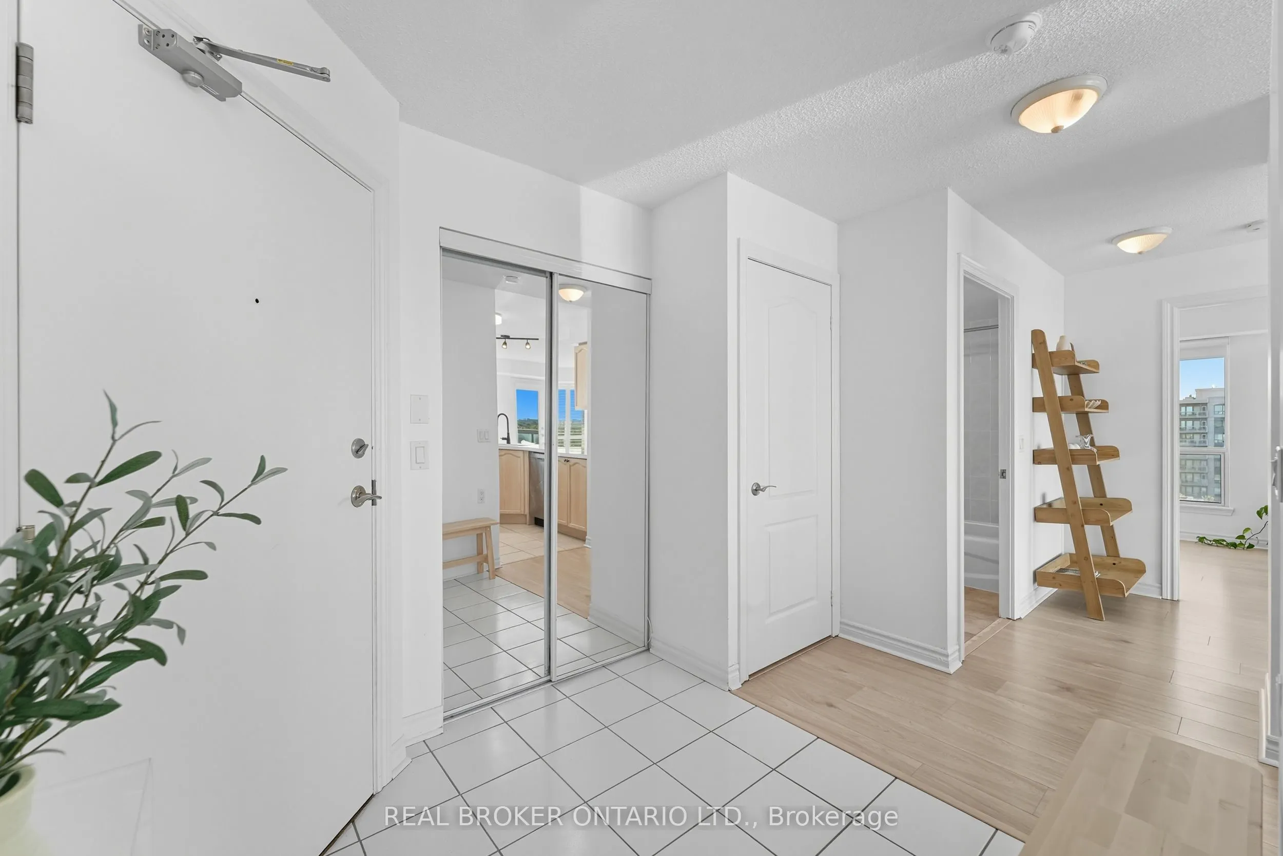 1030 Sheppard Avenue W, #704