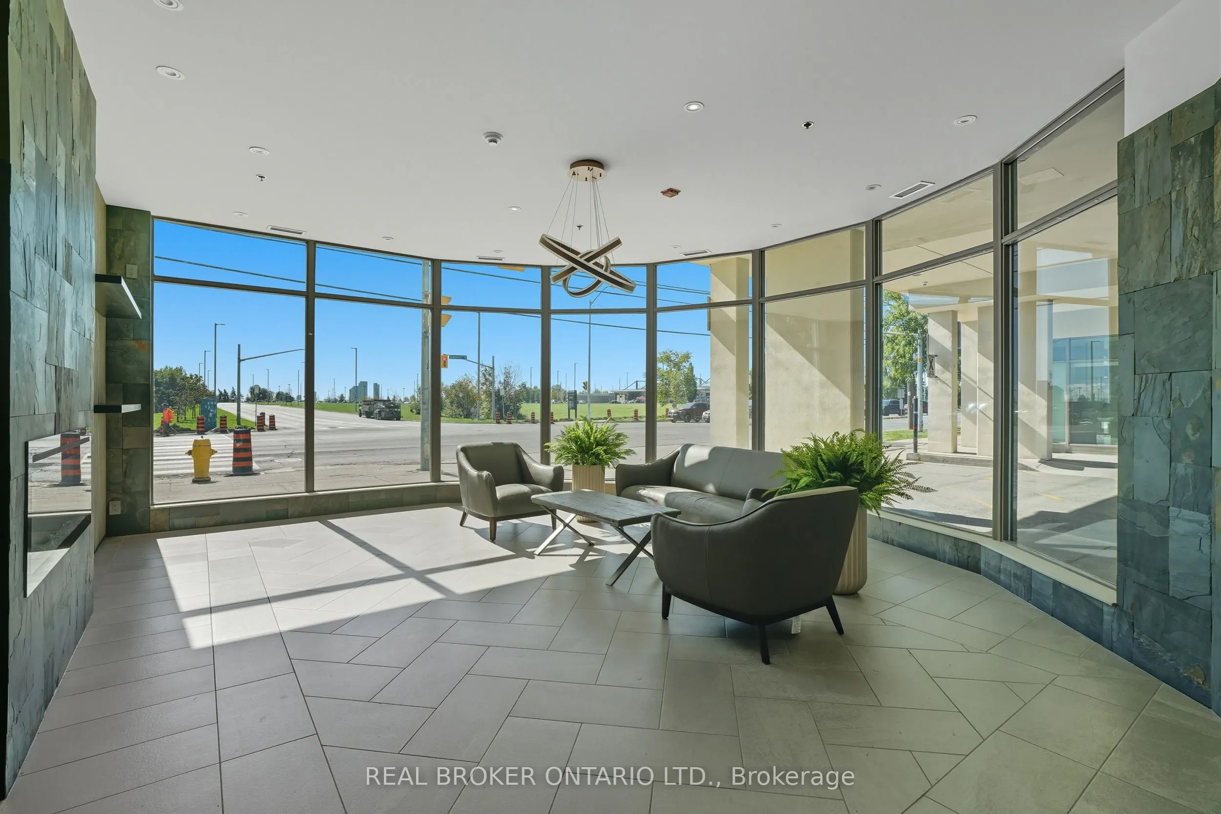 1030 Sheppard Avenue W, #704