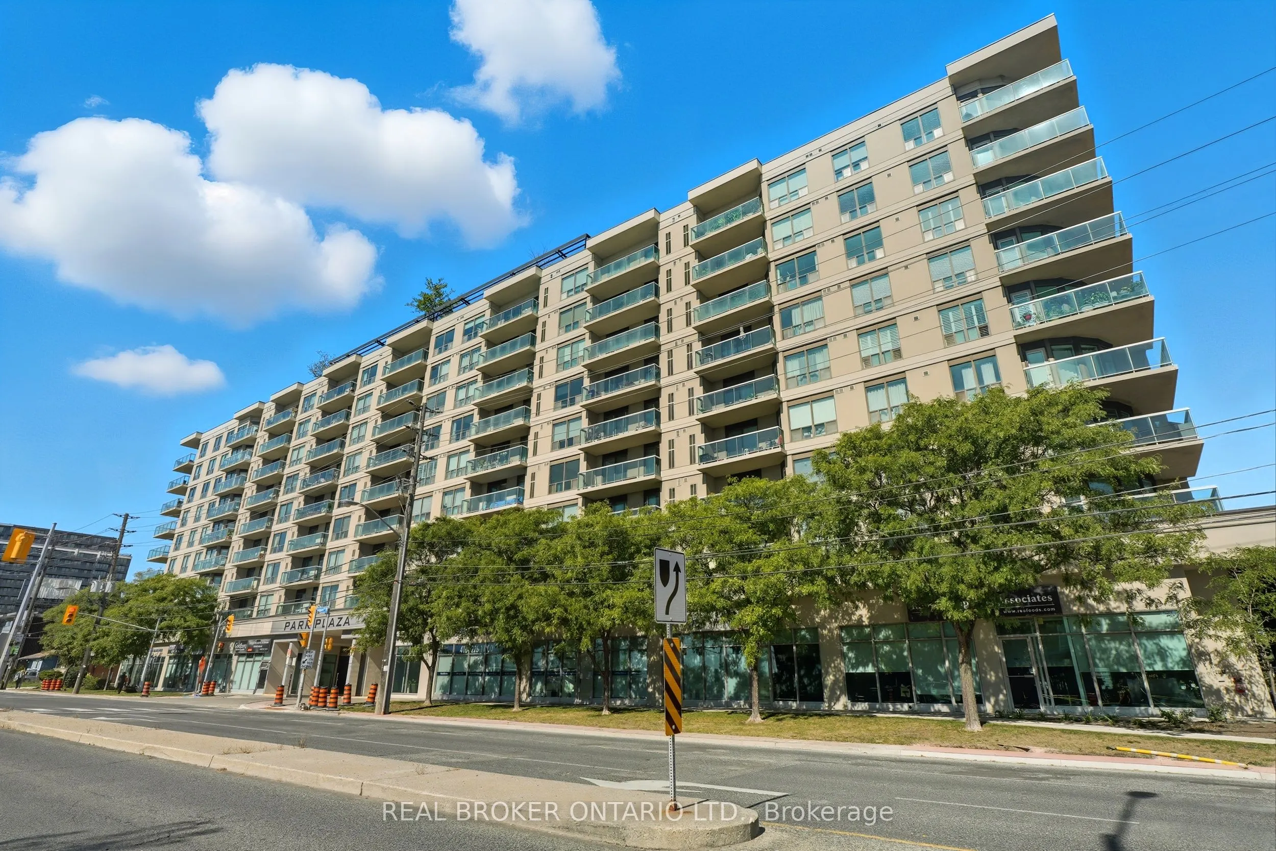1030 Sheppard Avenue W, #704