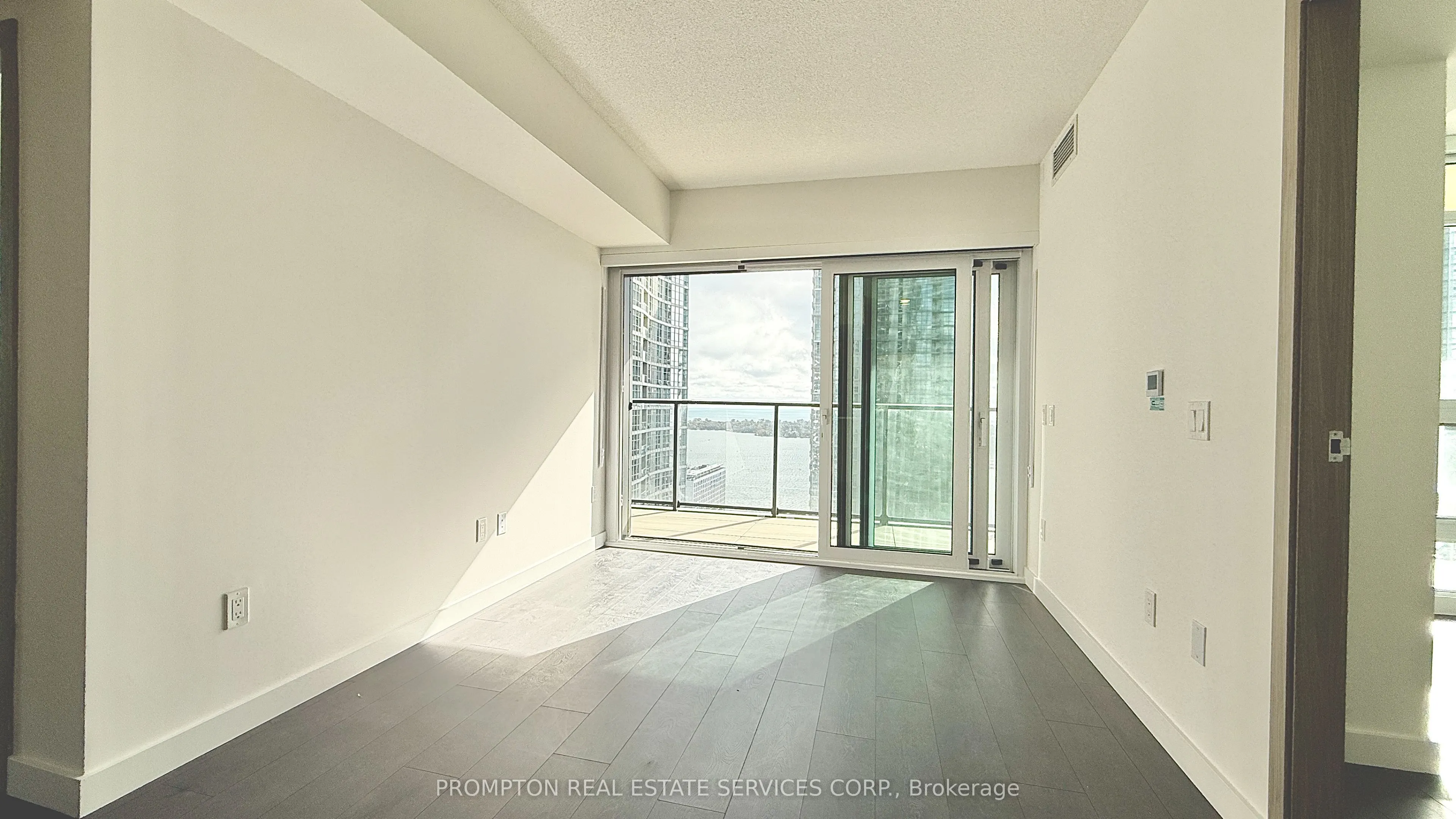 3 Concord Cityplace Way, #3310