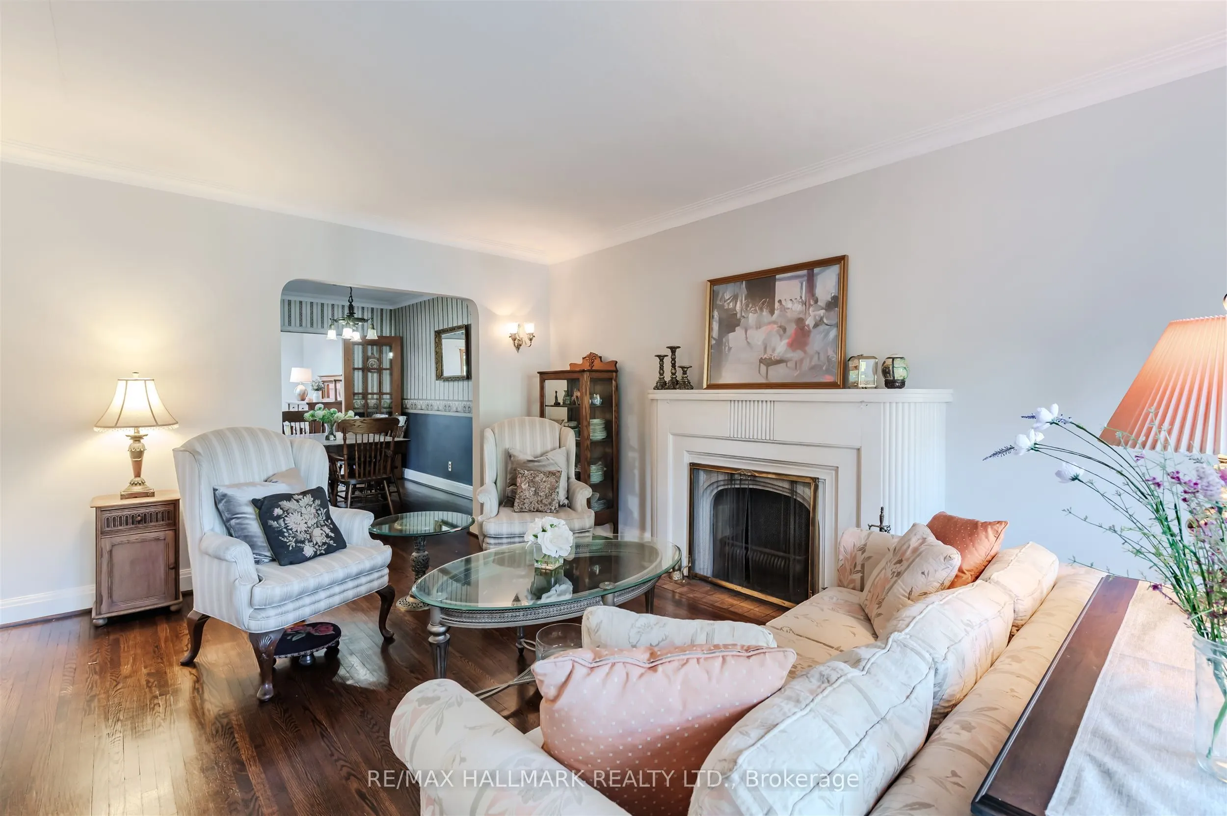 79 Parkhurst Boulevard