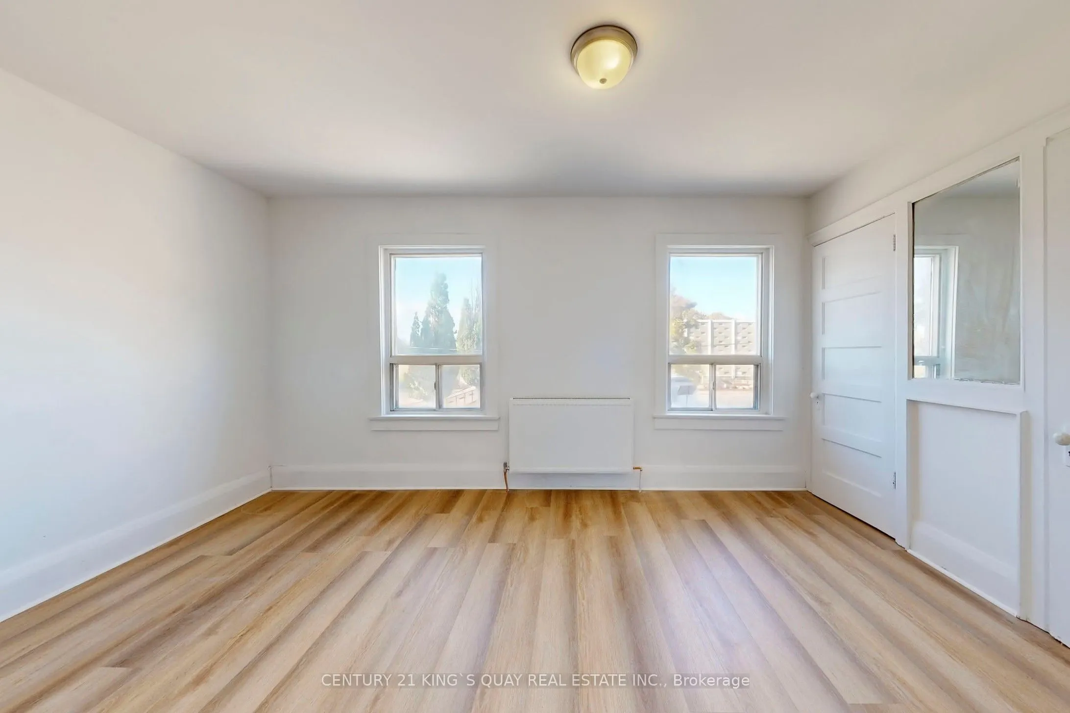 229 Bellwoods Avenue