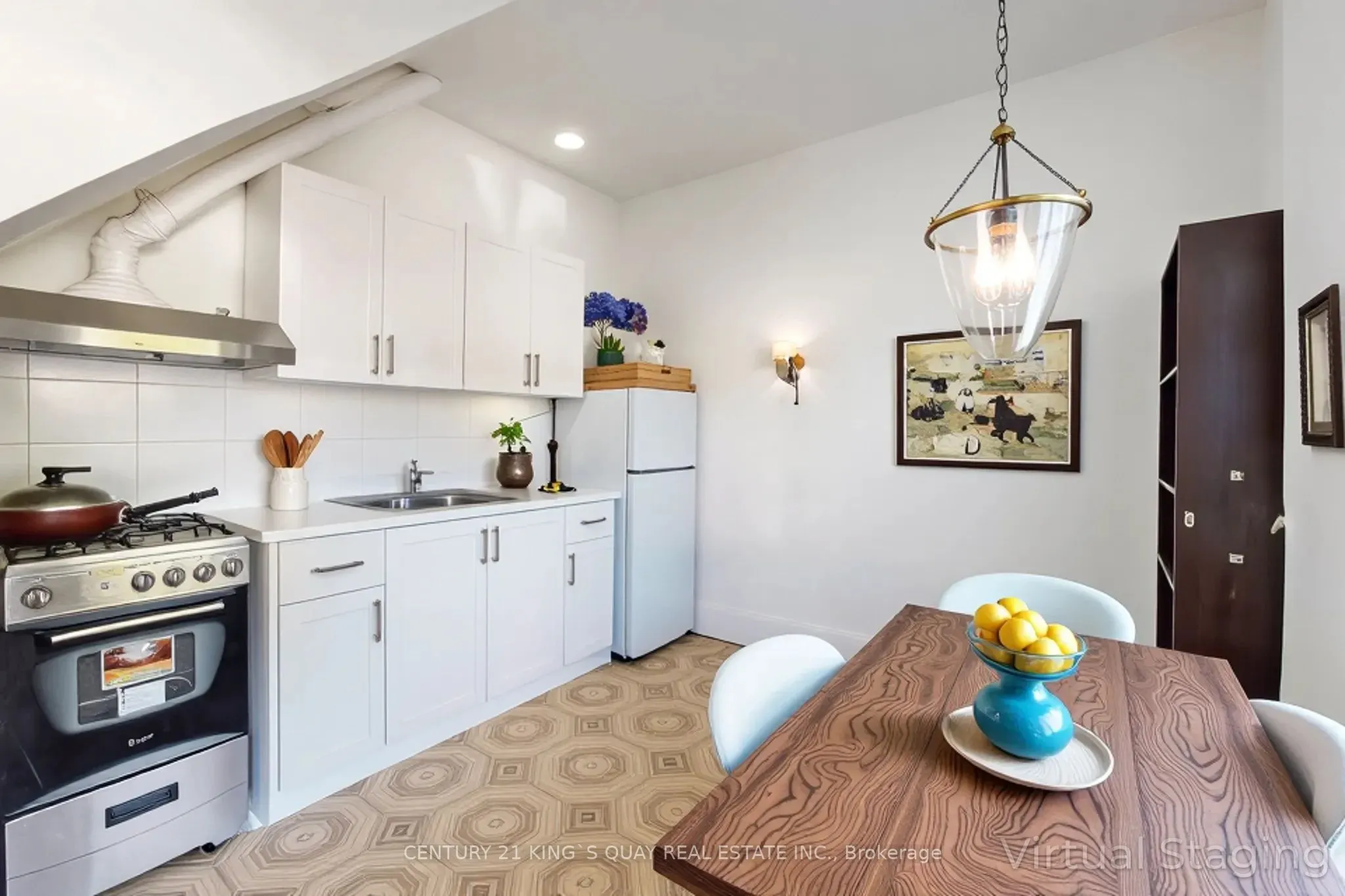 229 Bellwoods Avenue