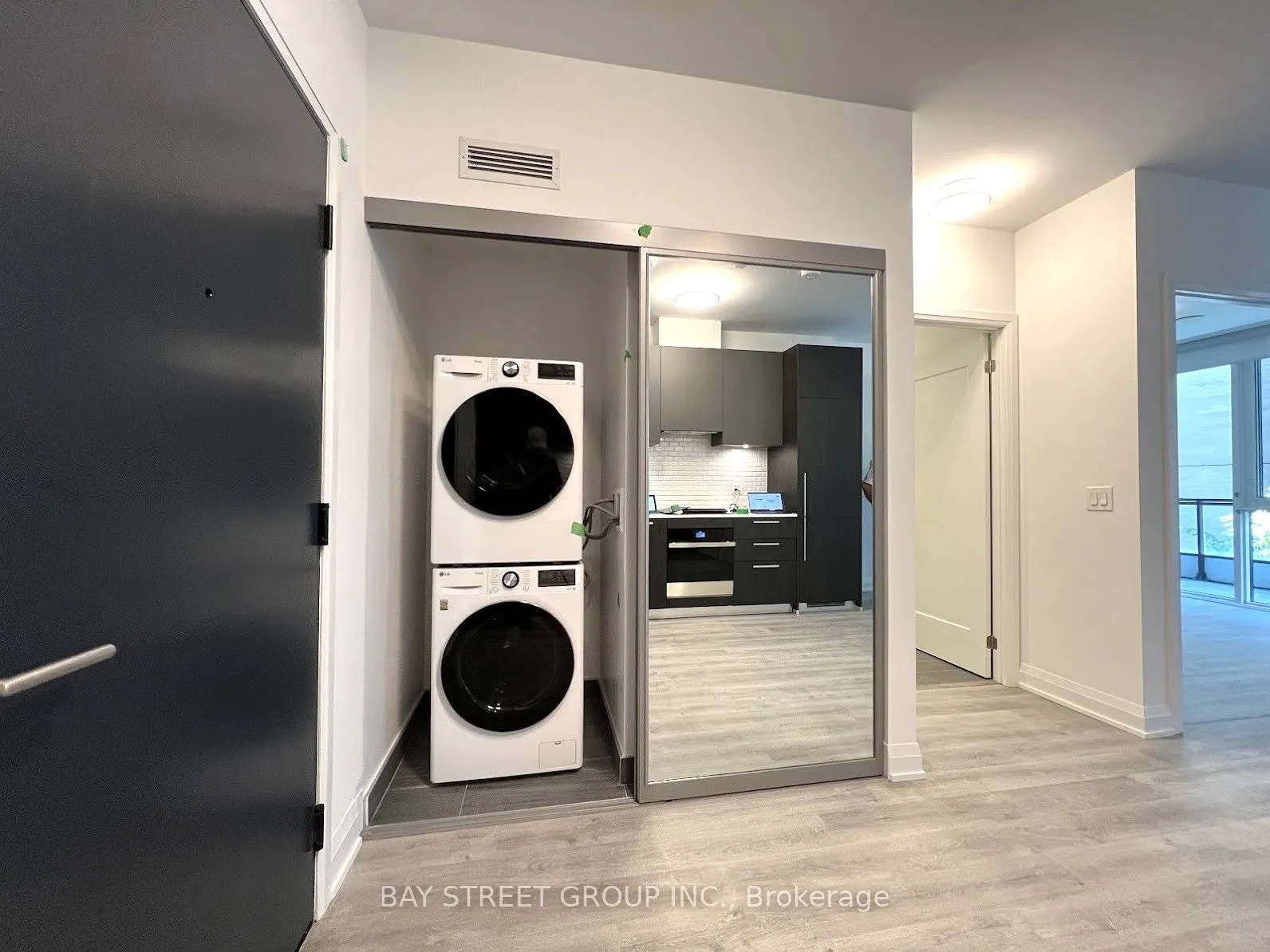 65 Broadway Avenue, #416