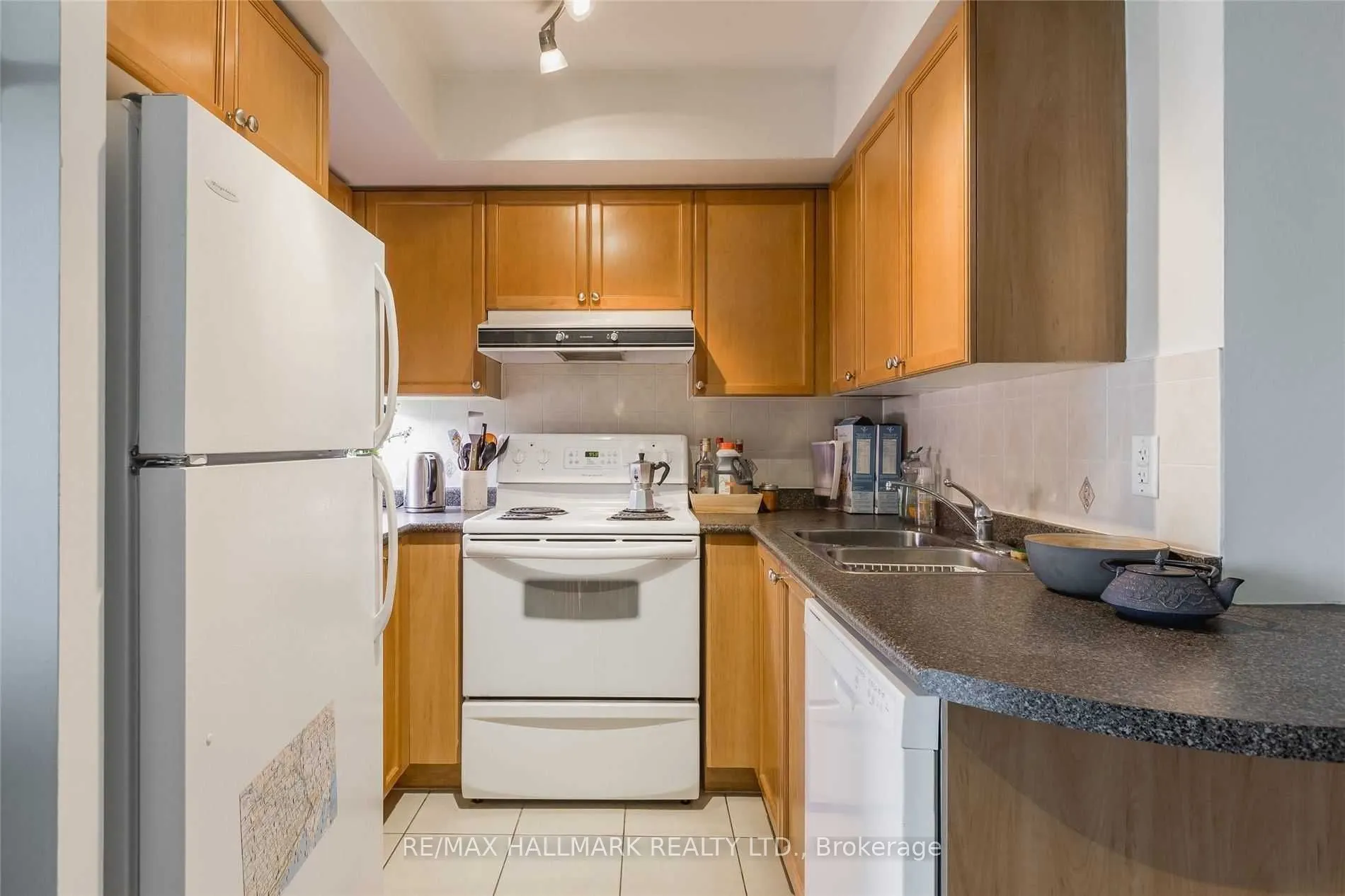 17 Barberry Place, #1113