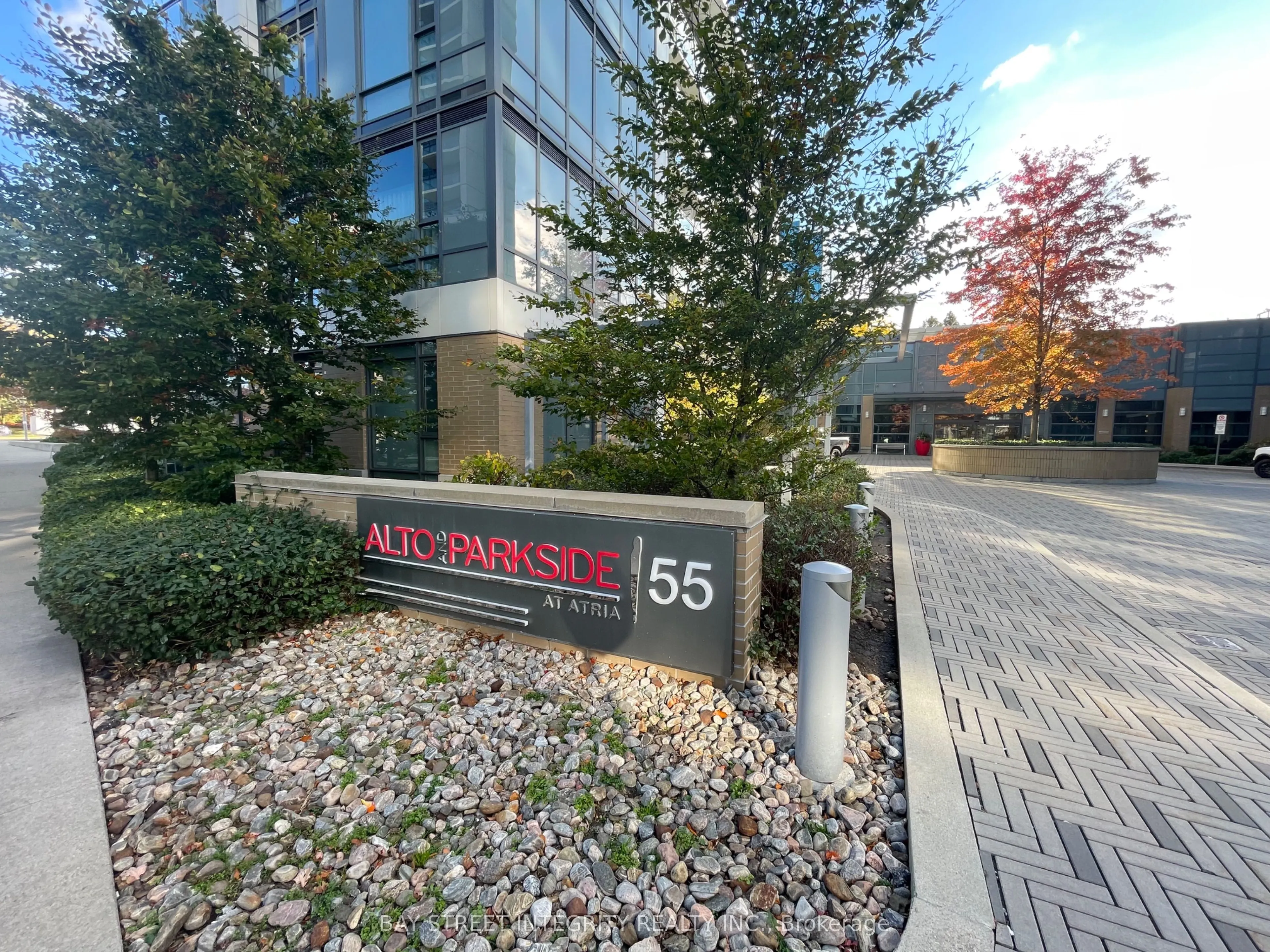 55 Ann O'reilly Road, #803