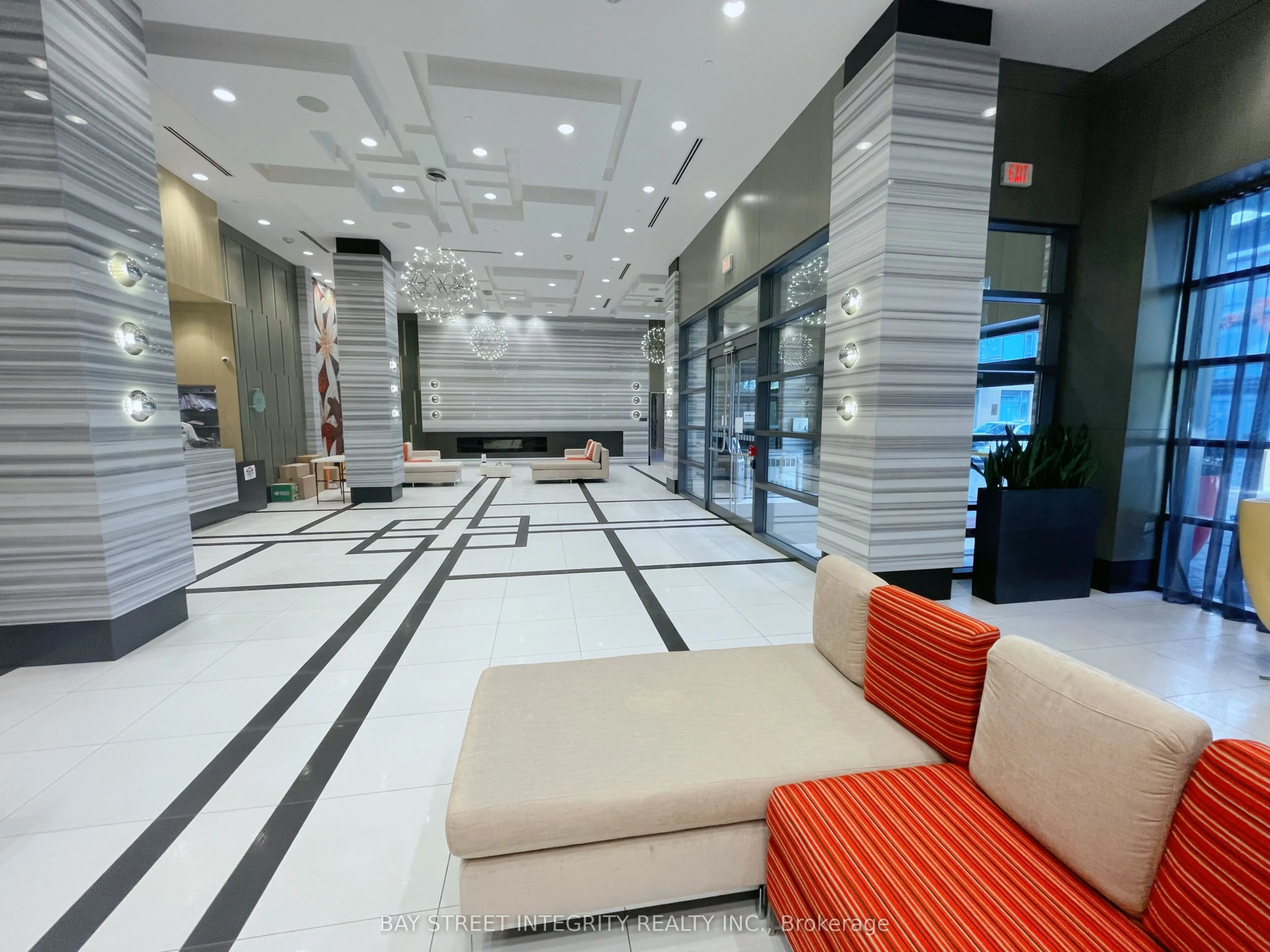 55 Ann O'reilly Road, #803