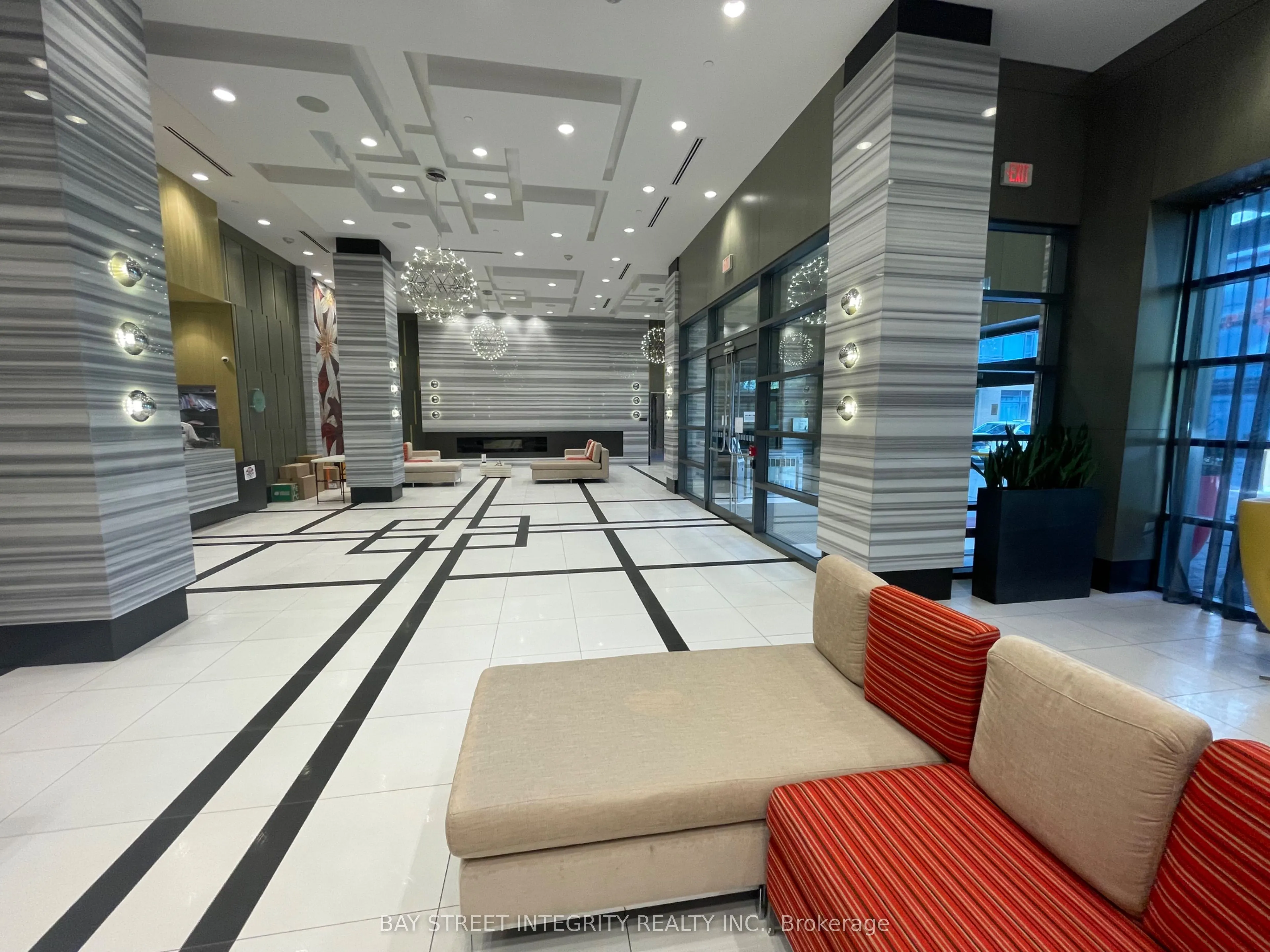 55 Ann O'reilly Road, #803