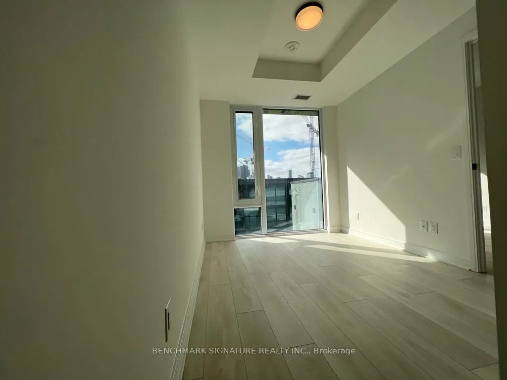 180 Mill Street, #S557