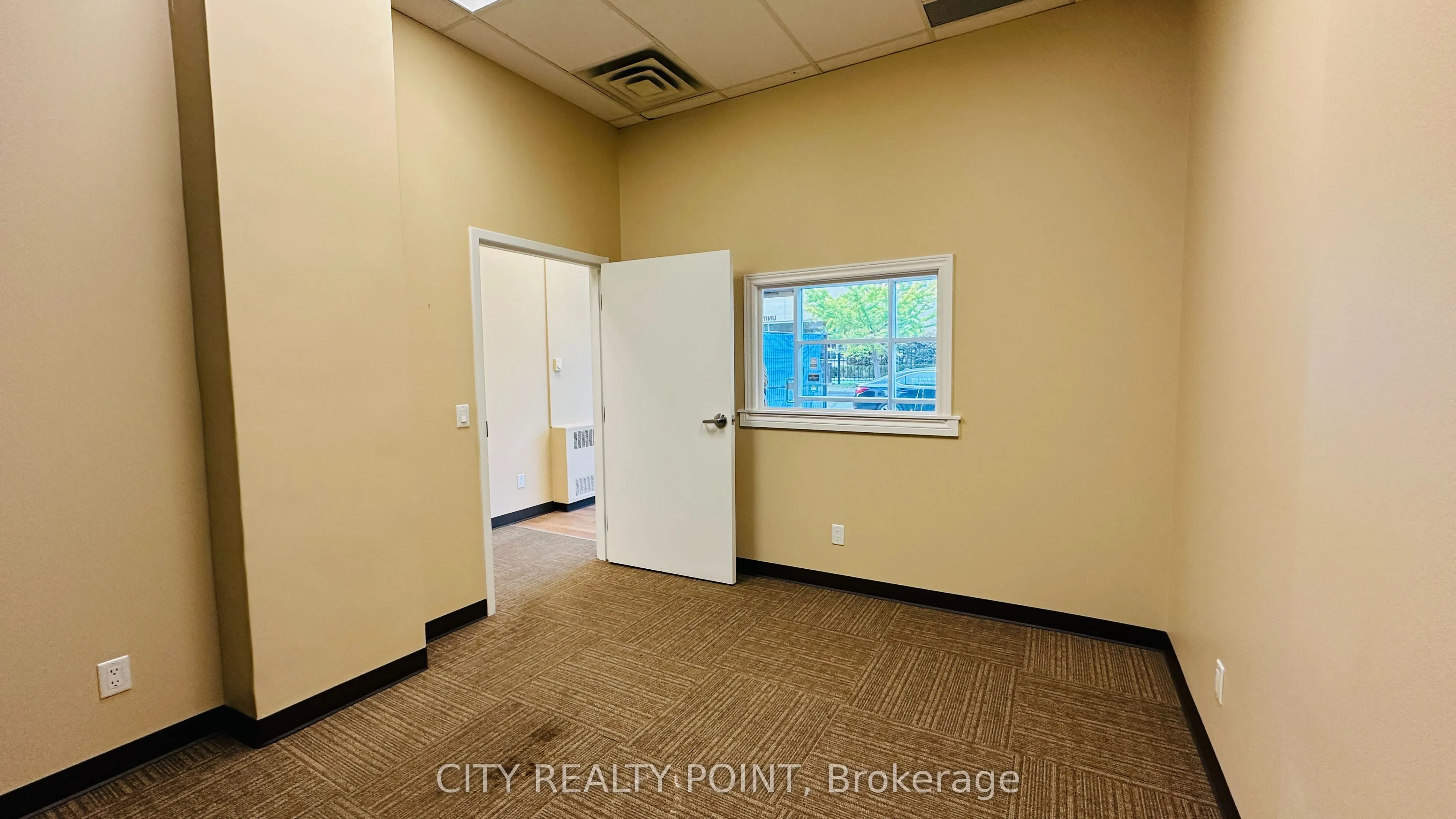 1500 Bathurst Street, #7