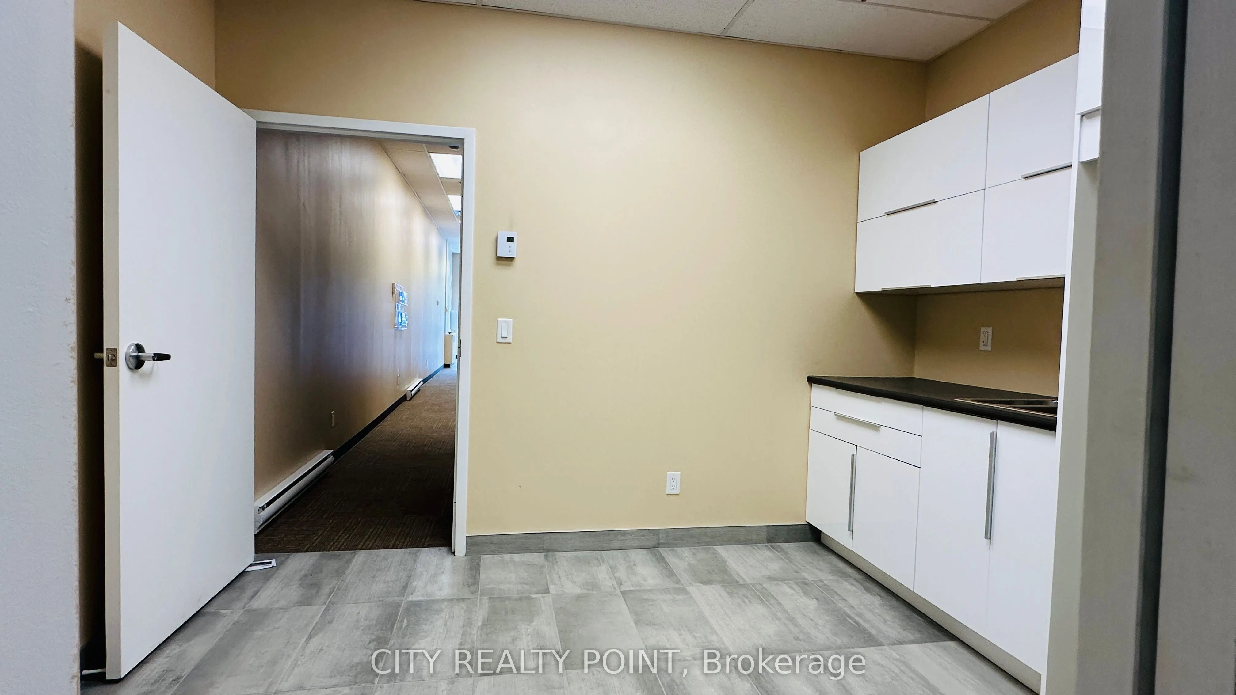 1500 Bathurst Street, #7