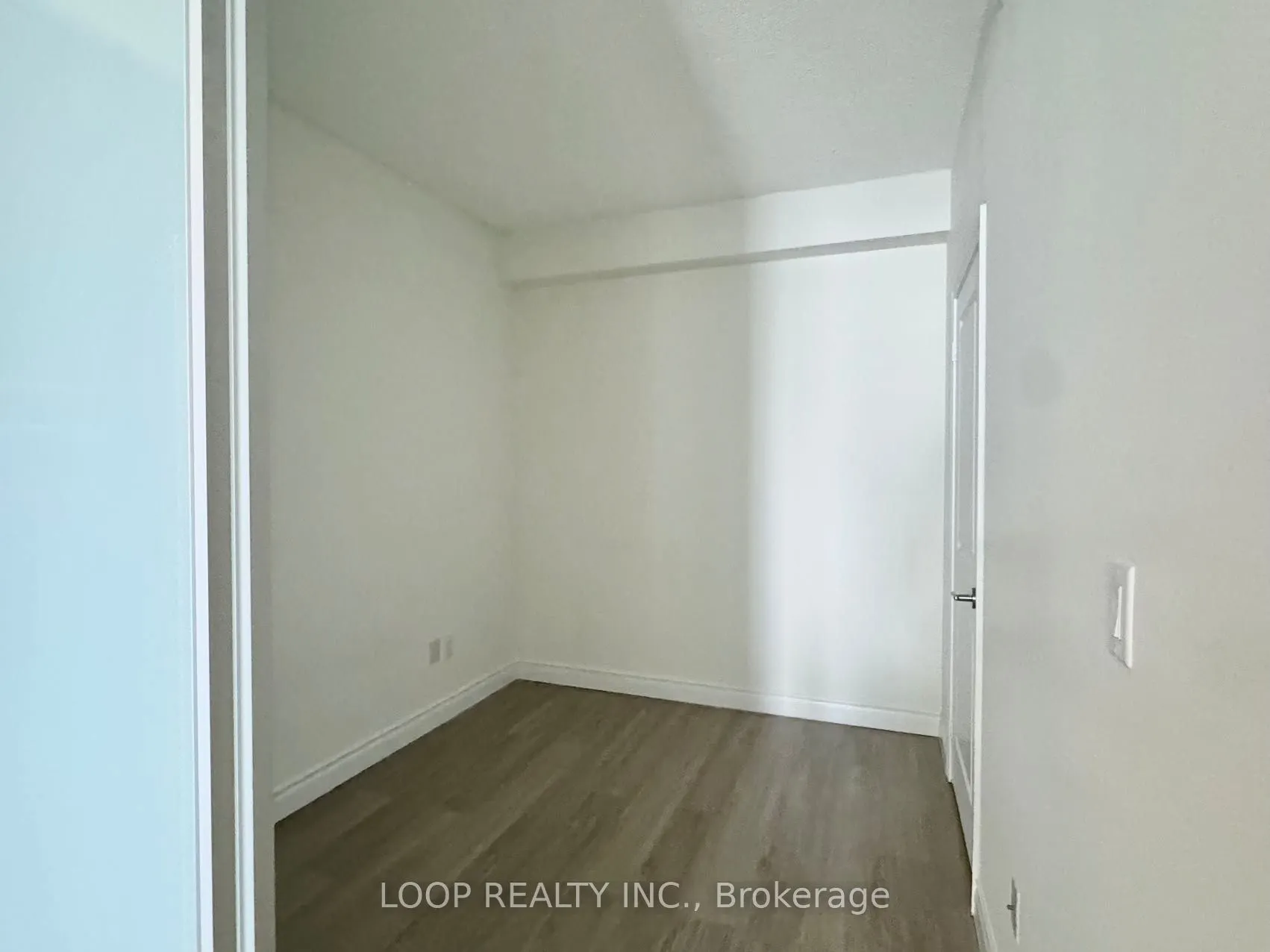 386 Yonge Street, #4108