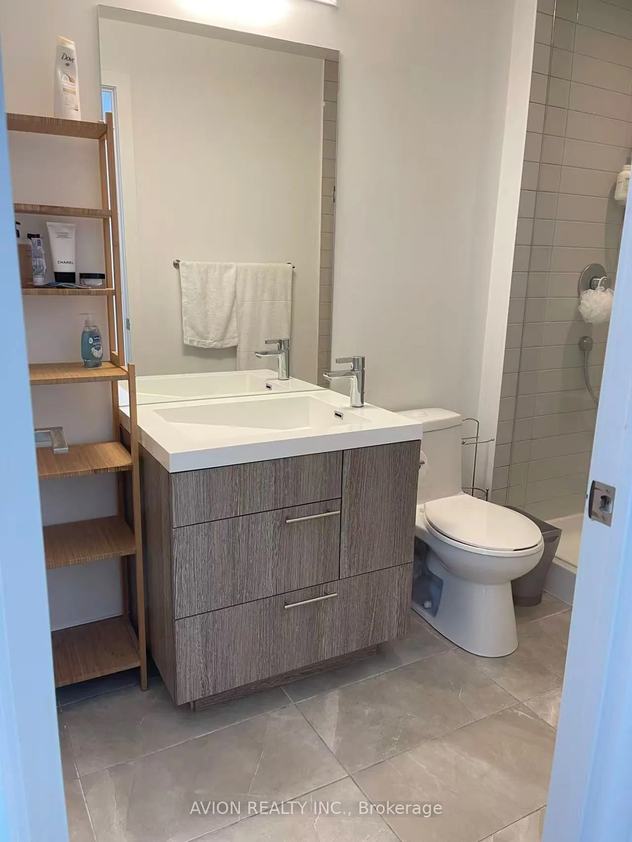 30 Nelson Street, #1507