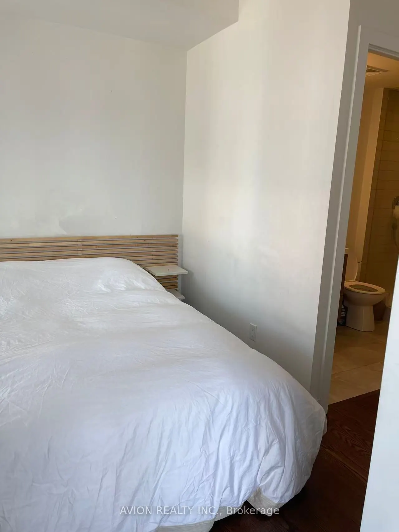 30 Nelson Street, #1507