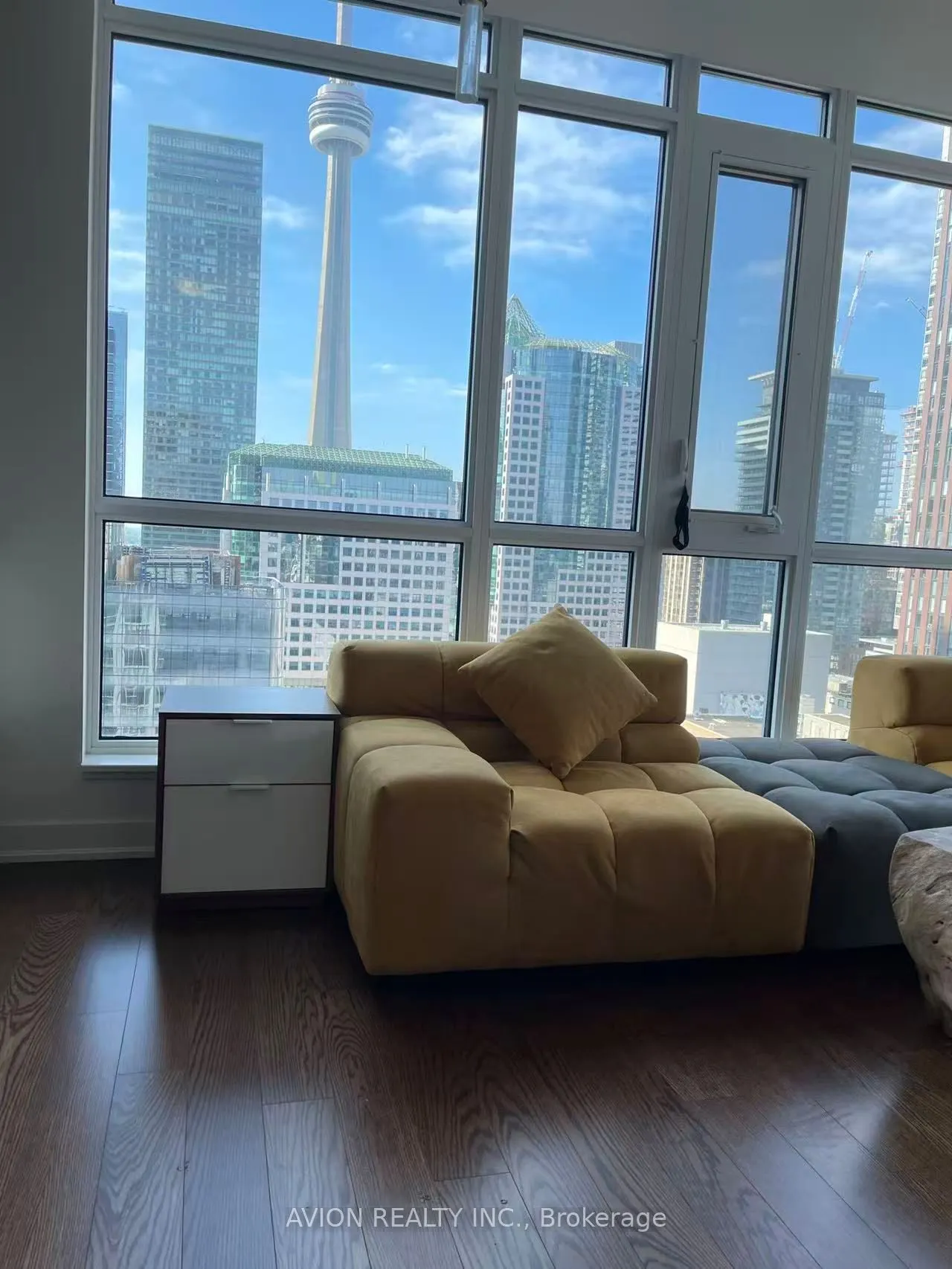 30 Nelson Street, #1507