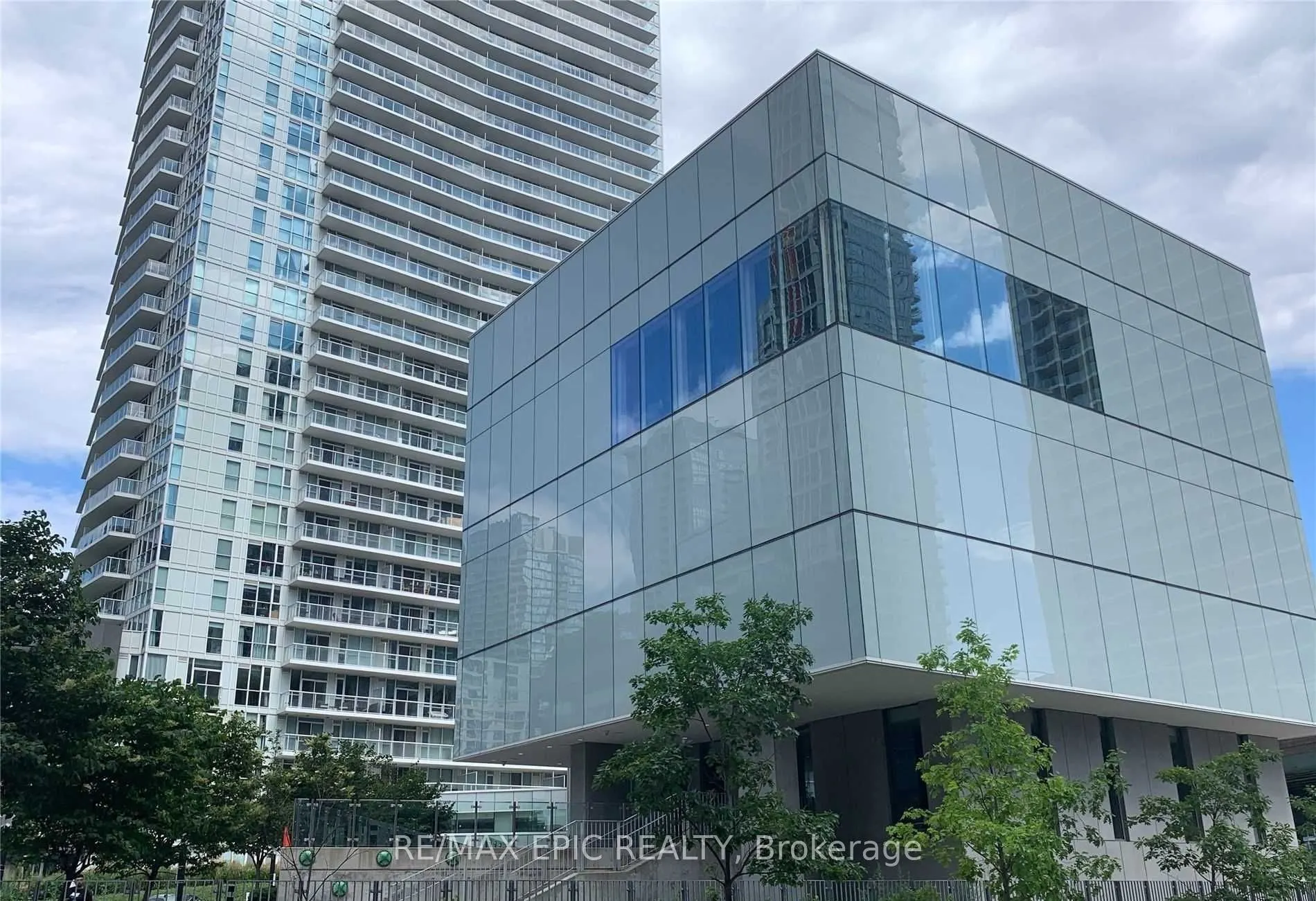 80 Queens Wharf Road, #1010