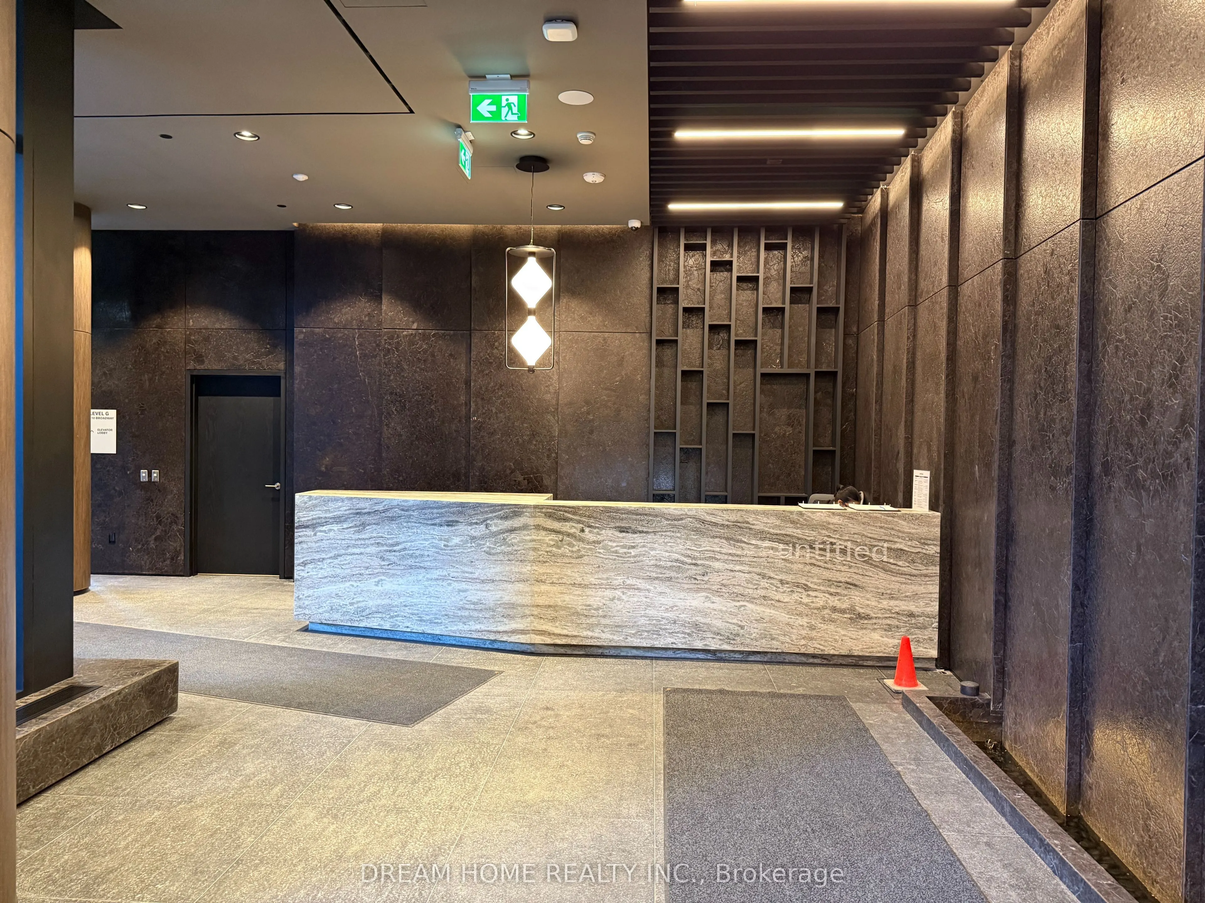 120 Broadway Avenue, #1314