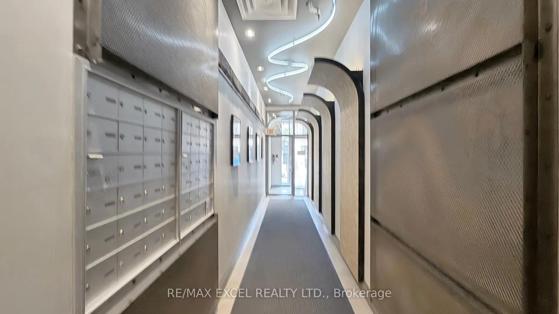 569 King Street E, #602