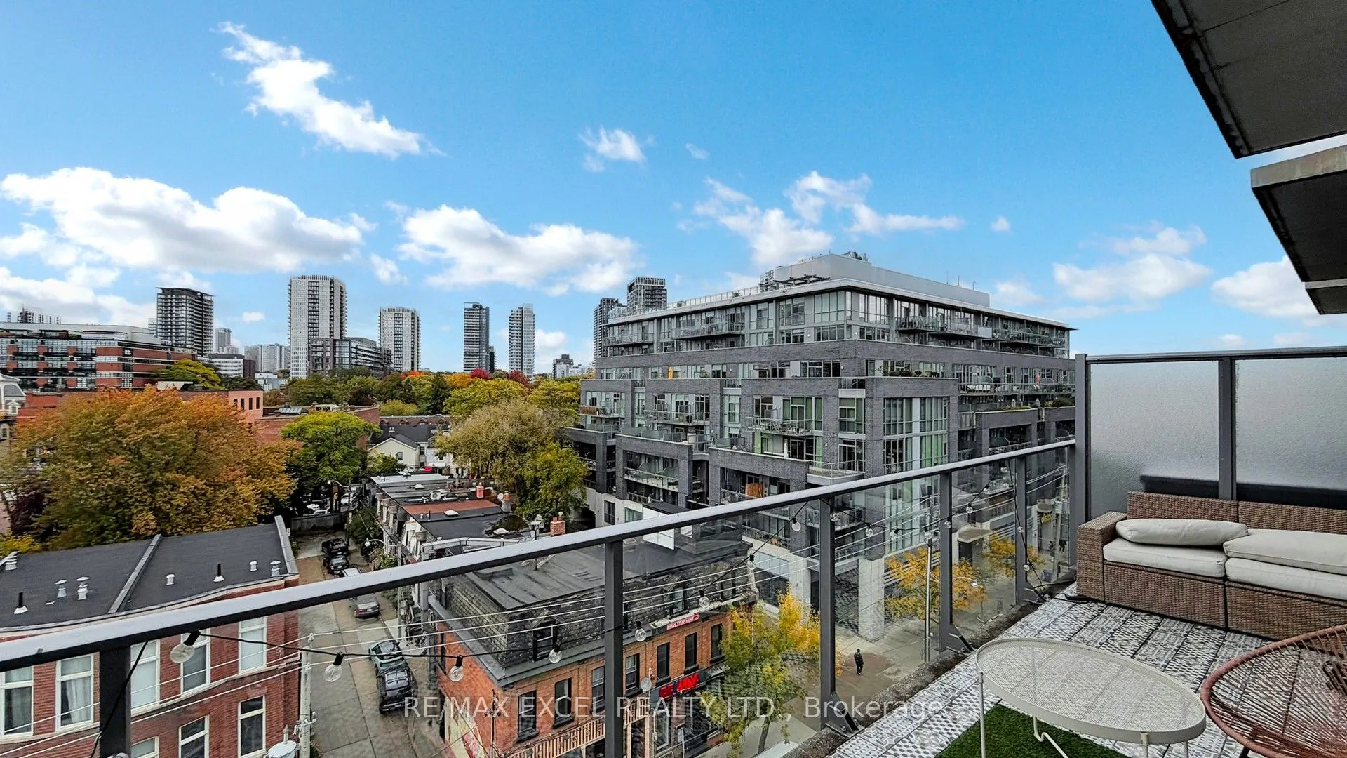 569 King Street E, #602