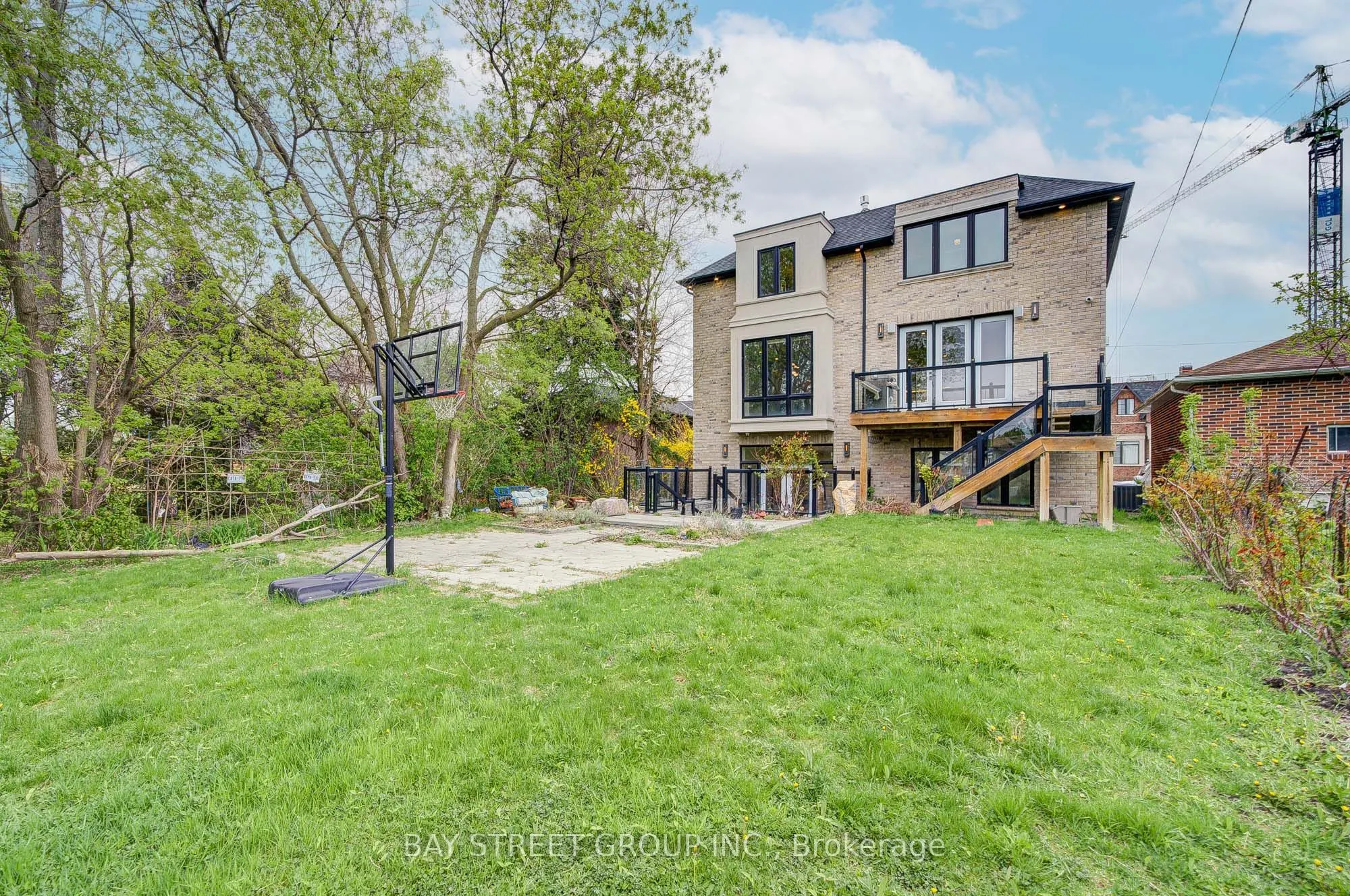 149 Alexis Boulevard