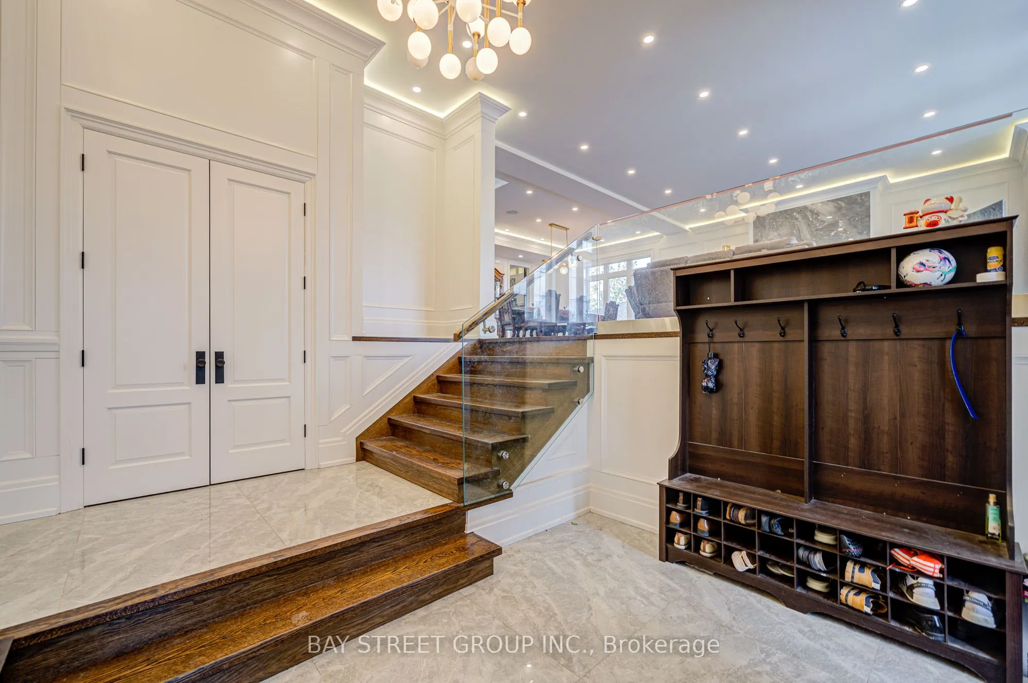 149 Alexis Boulevard