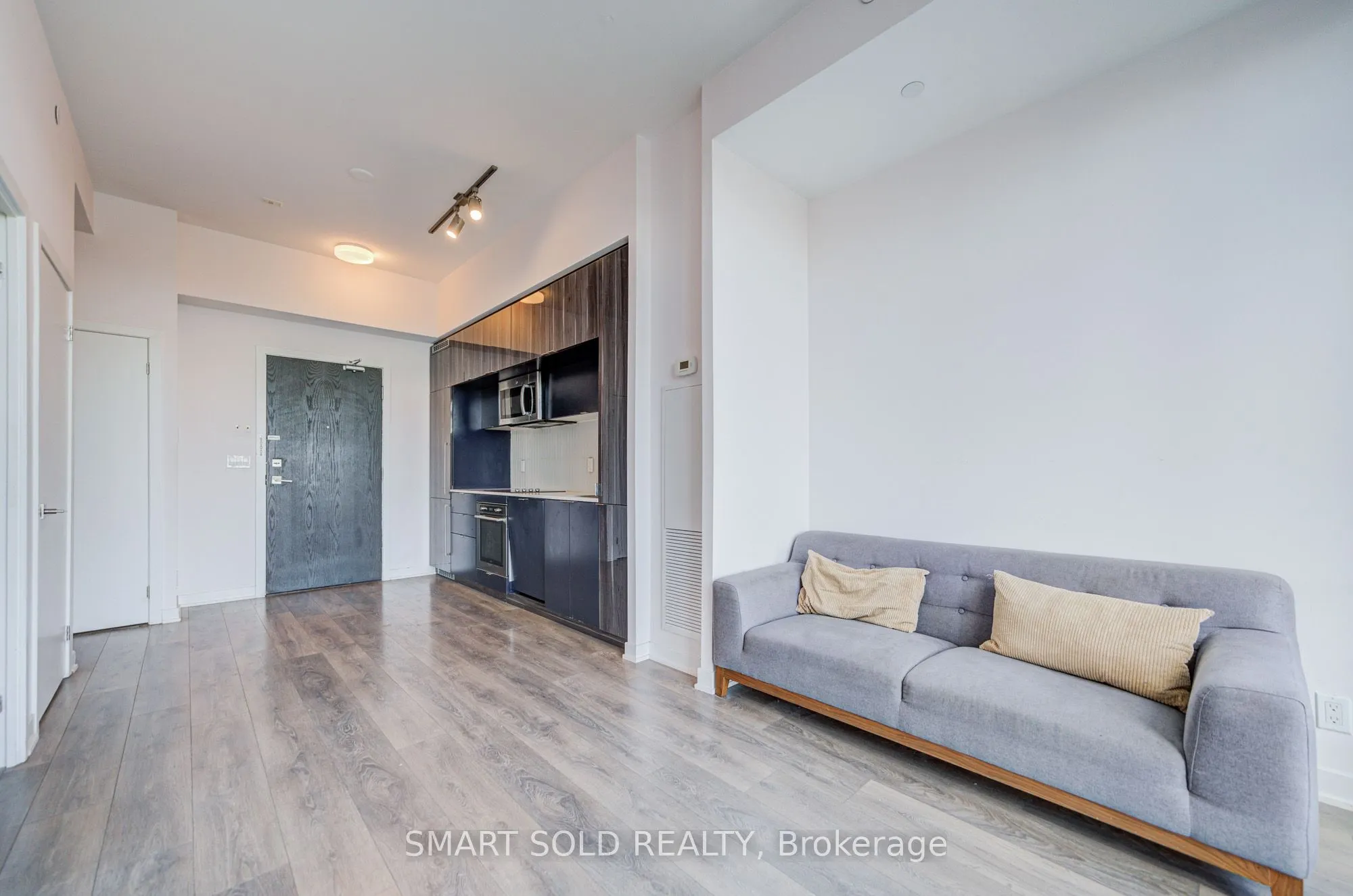 28 Avondale Avenue, #1203