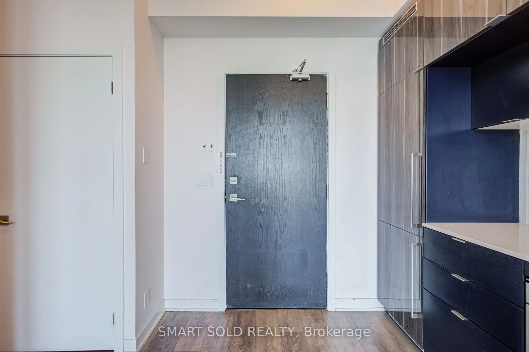 28 Avondale Avenue, #1203