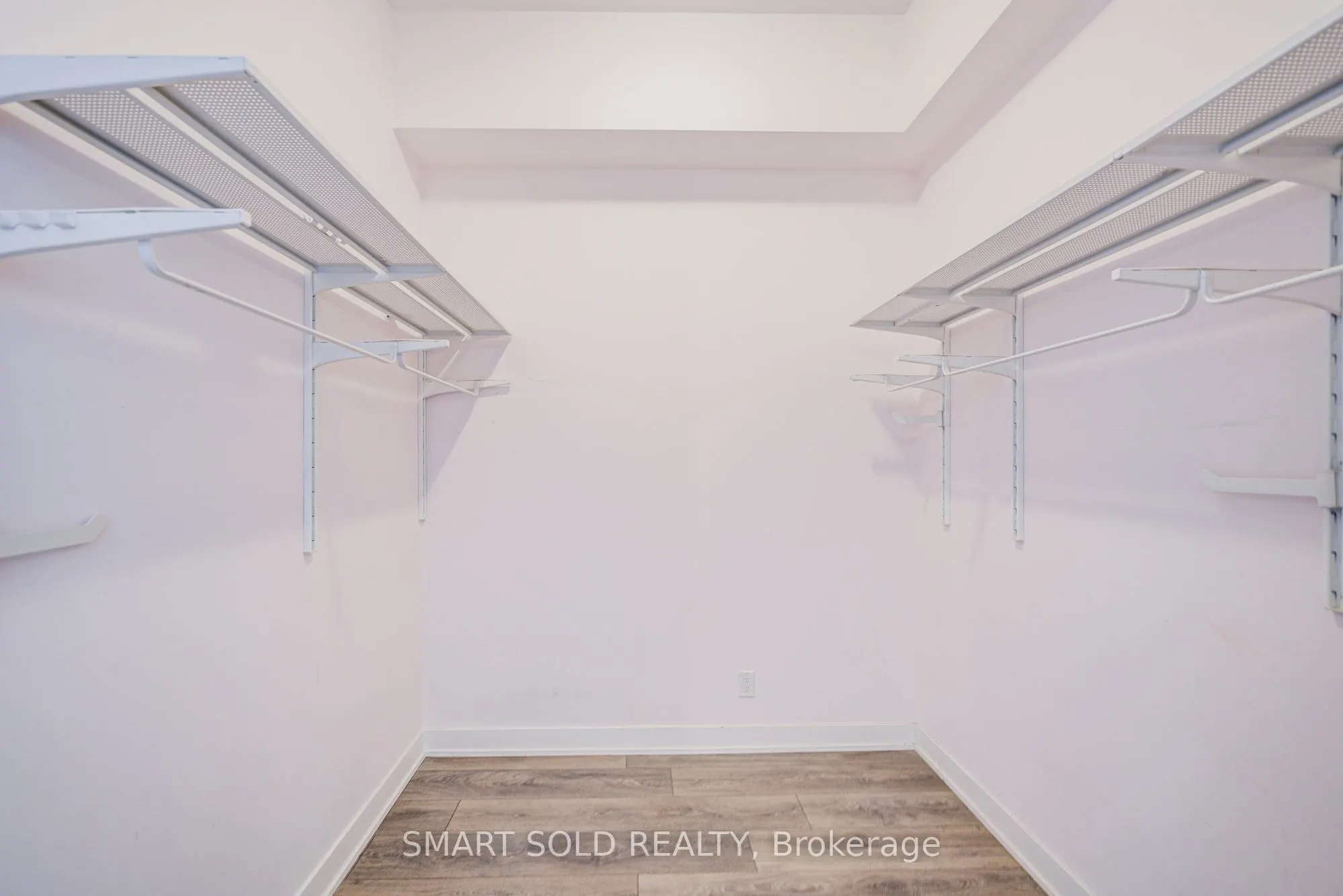 28 Avondale Avenue, #1203