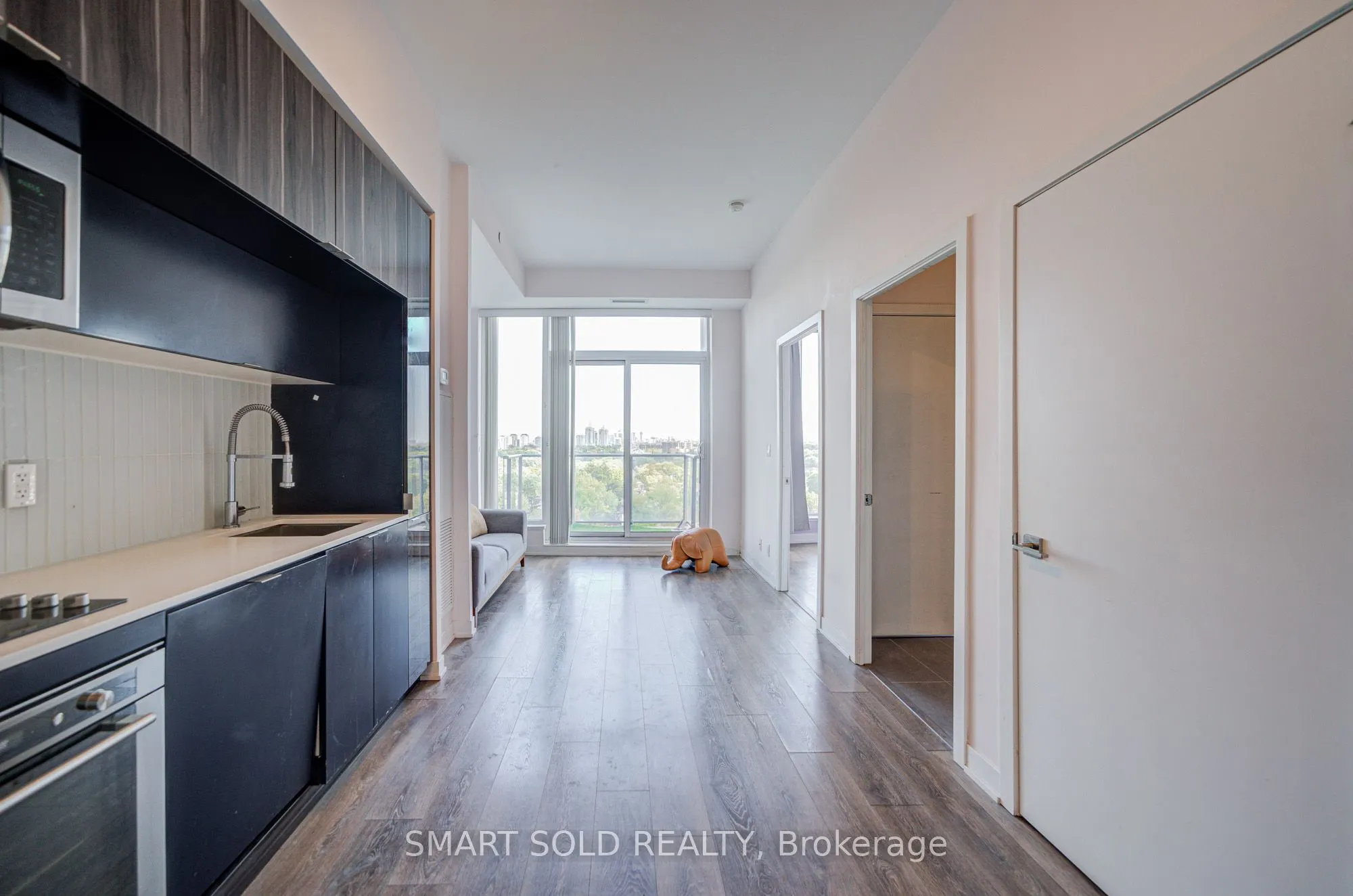 28 Avondale Avenue, #1203